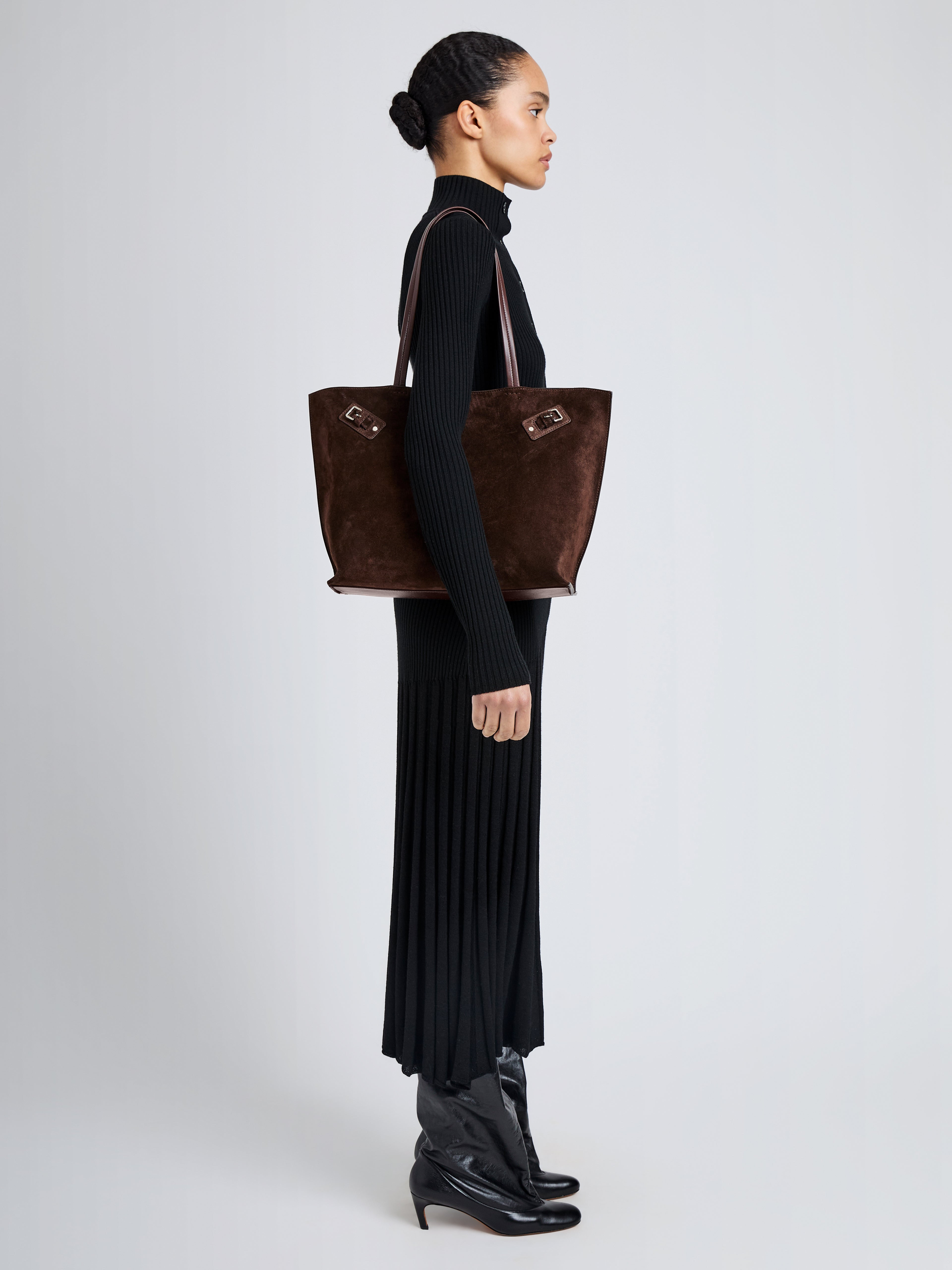 Days Tote in Soft Suede - 2