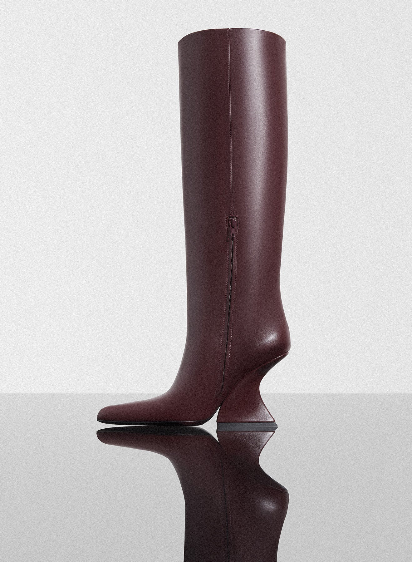 burgundy curved heel knee-high boots - 2