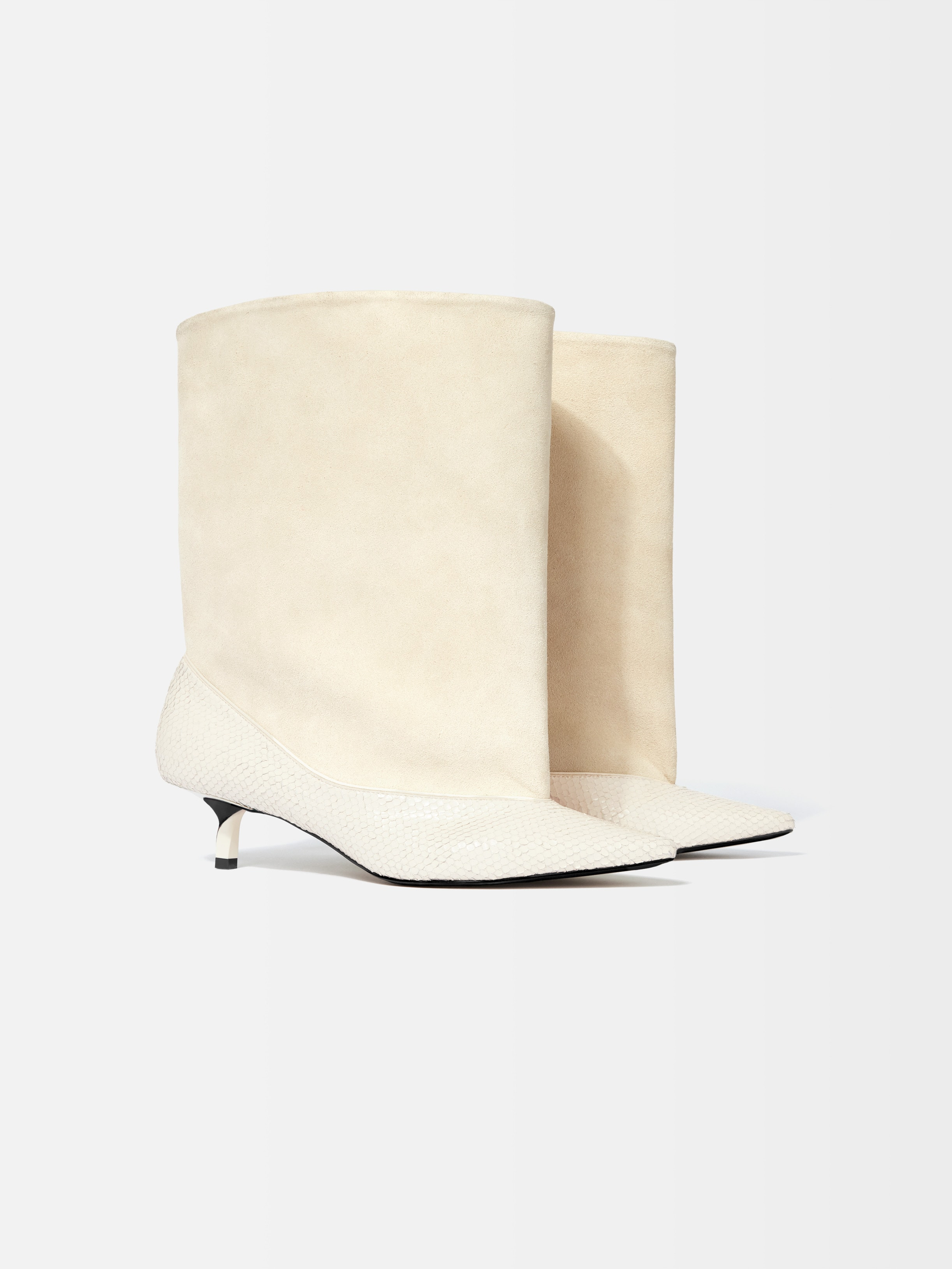 The Tourni boots - 4