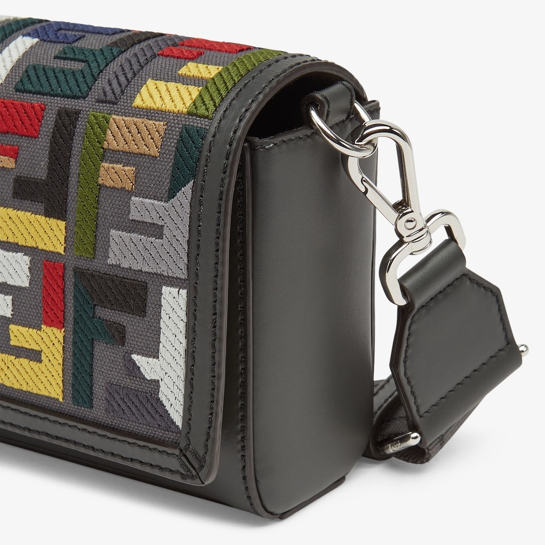 FENDI FF Compact Bag | REVERSIBLE