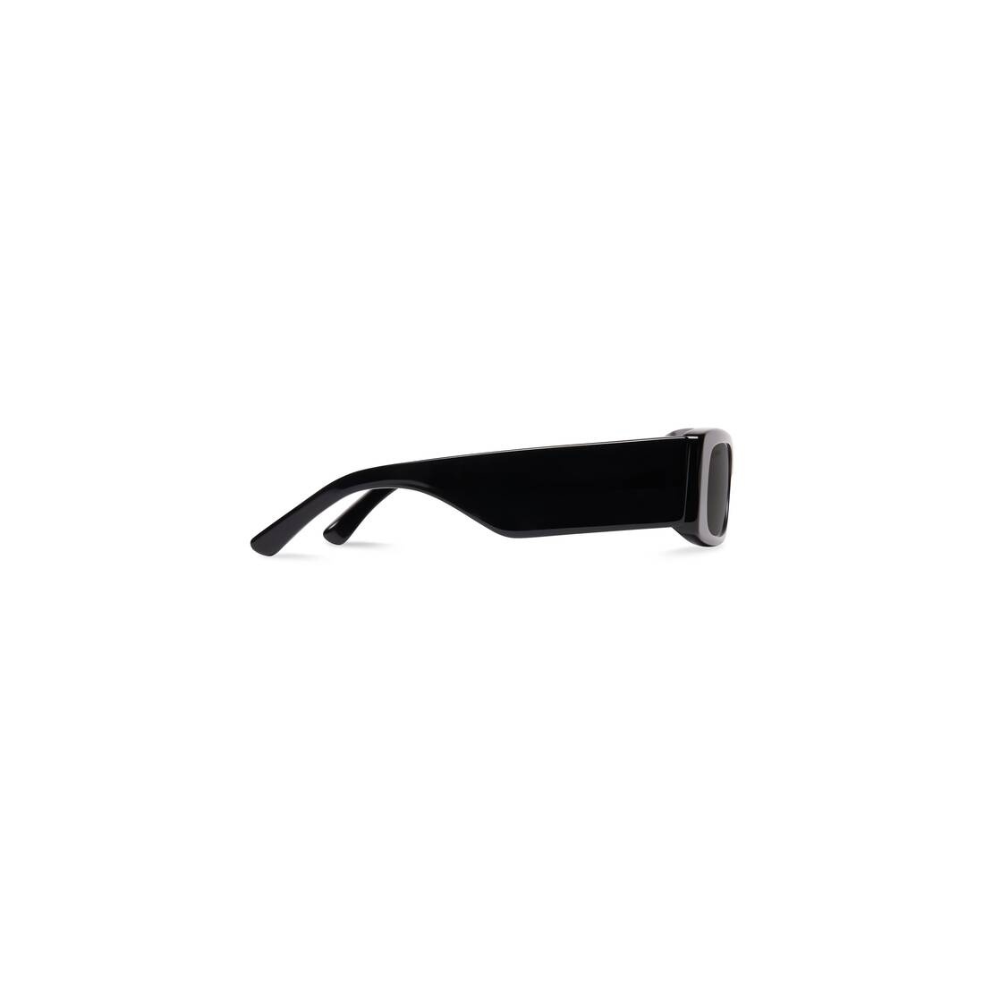 Max Rectangle Sunglasses in Black - 4