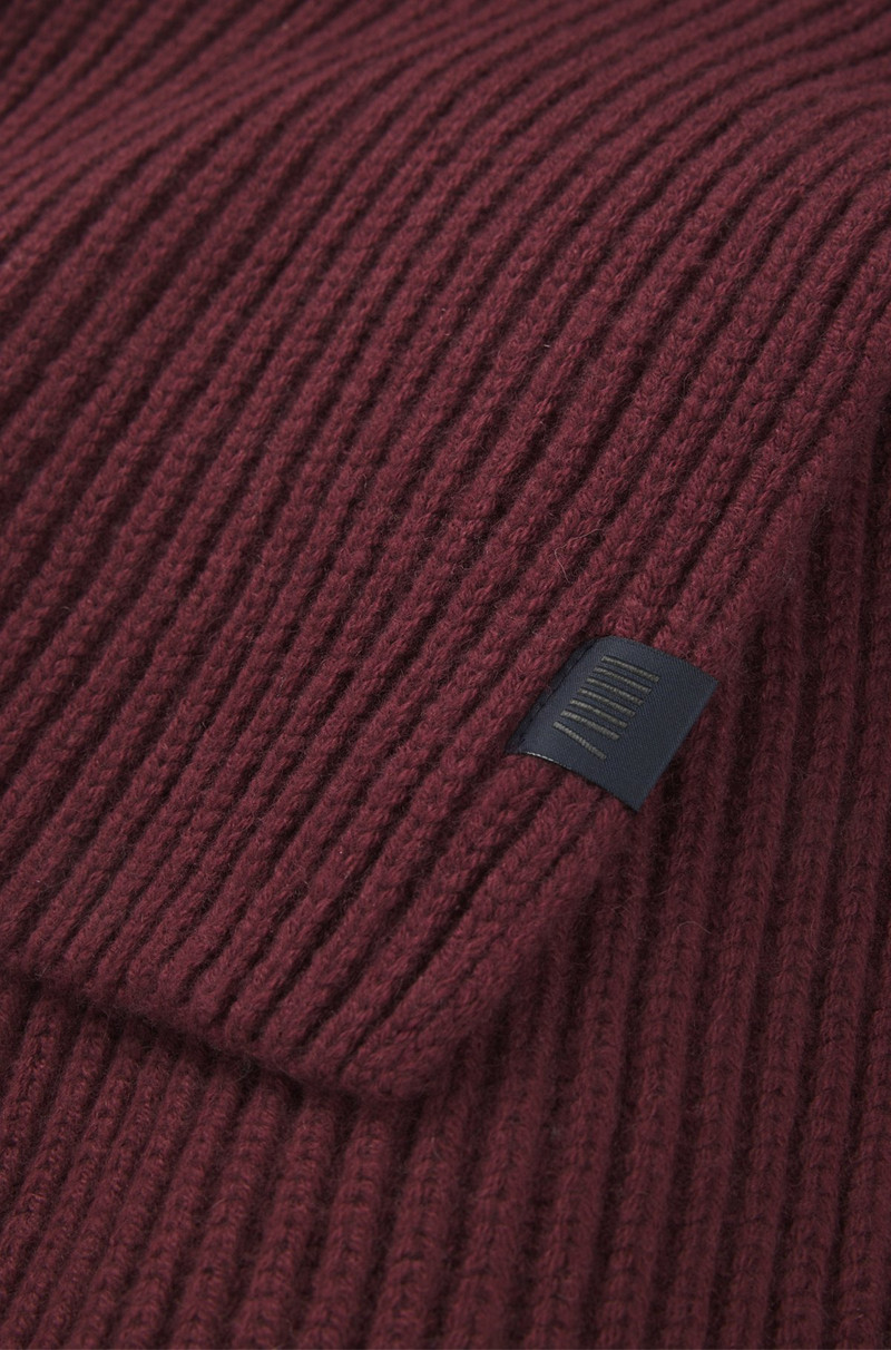 BECKHAM X BOSS SCARF IN VIRGIN WOOL AND CASHMERE 4