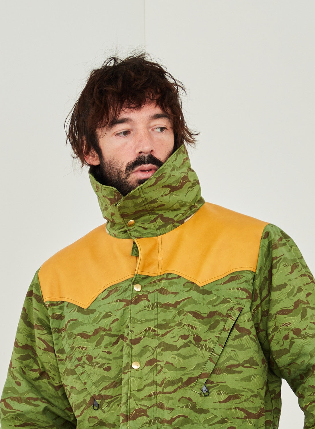 Rocky Mountain Featherbed x Nigel Cabourn Mountain Parka Mountain Camo in Green - 3
