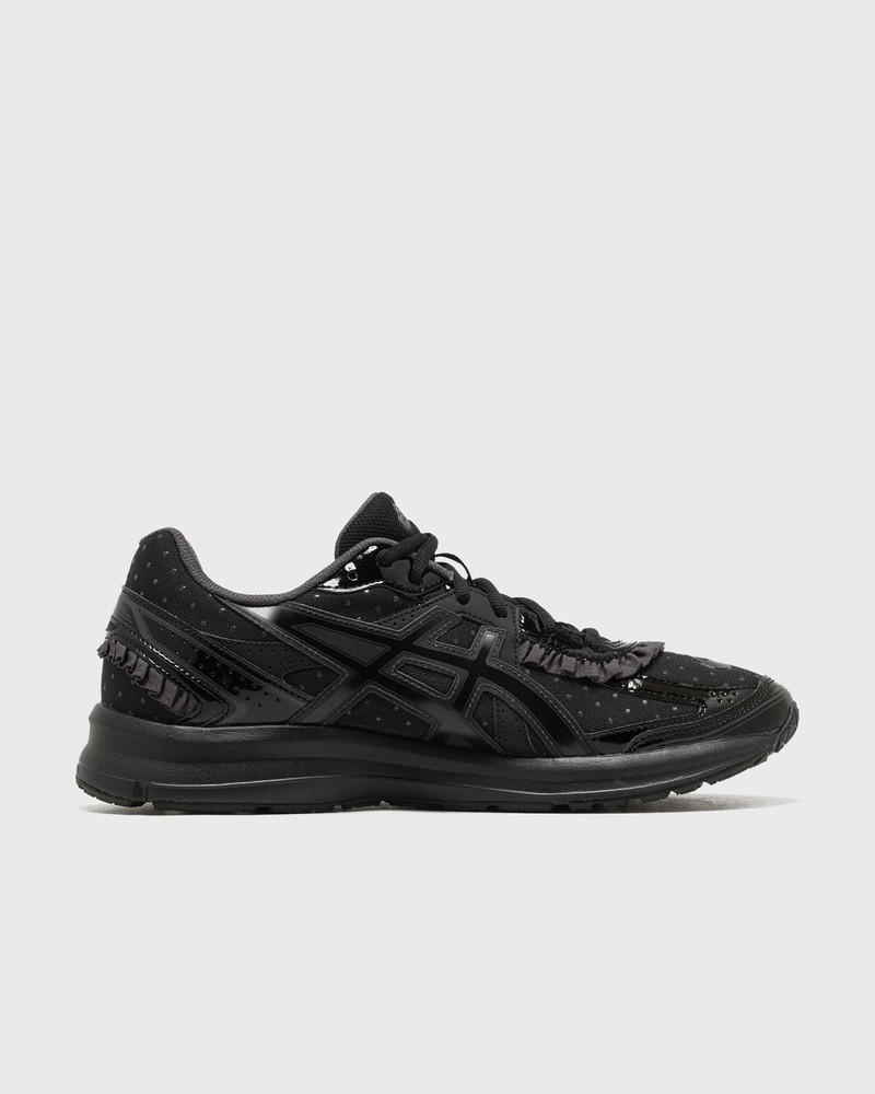 Asics JOG 100S outlook