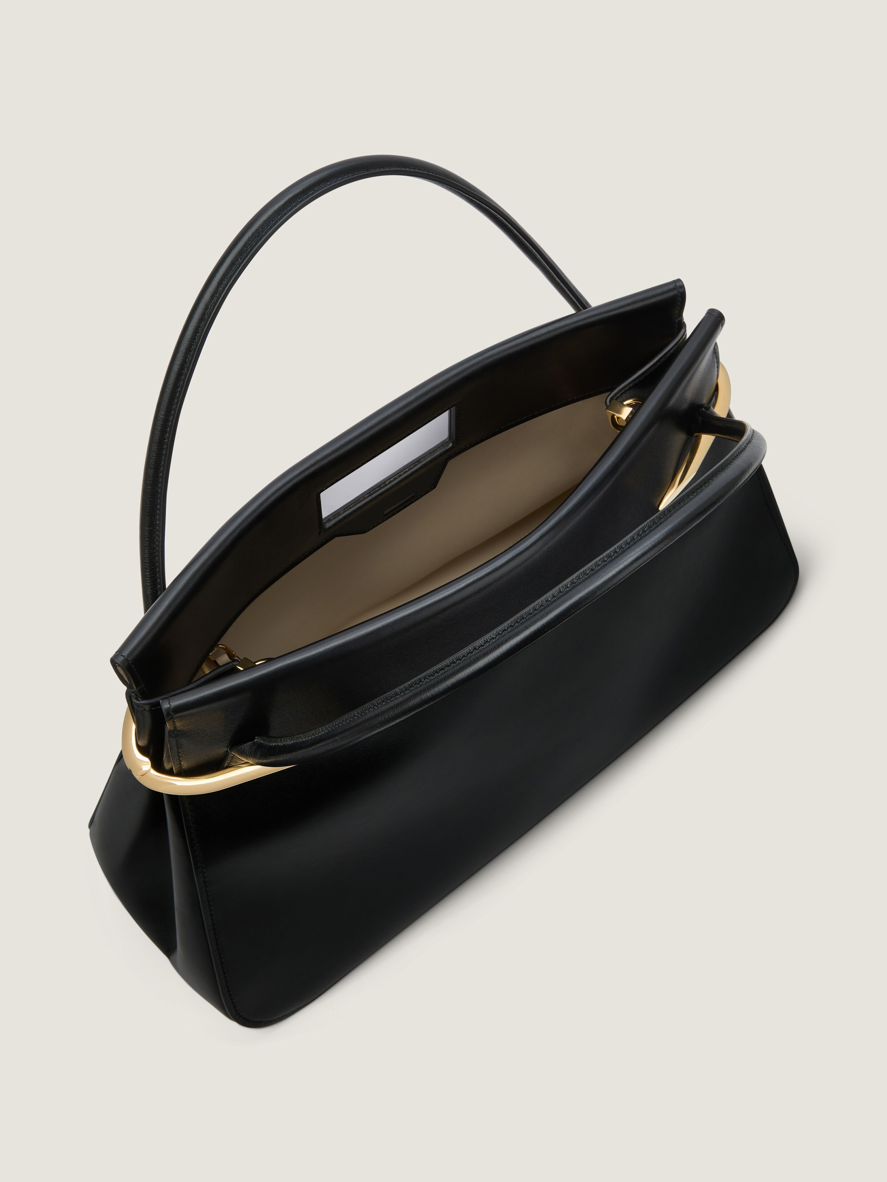 LARGE PINCH BAG IN LEATHER - 5