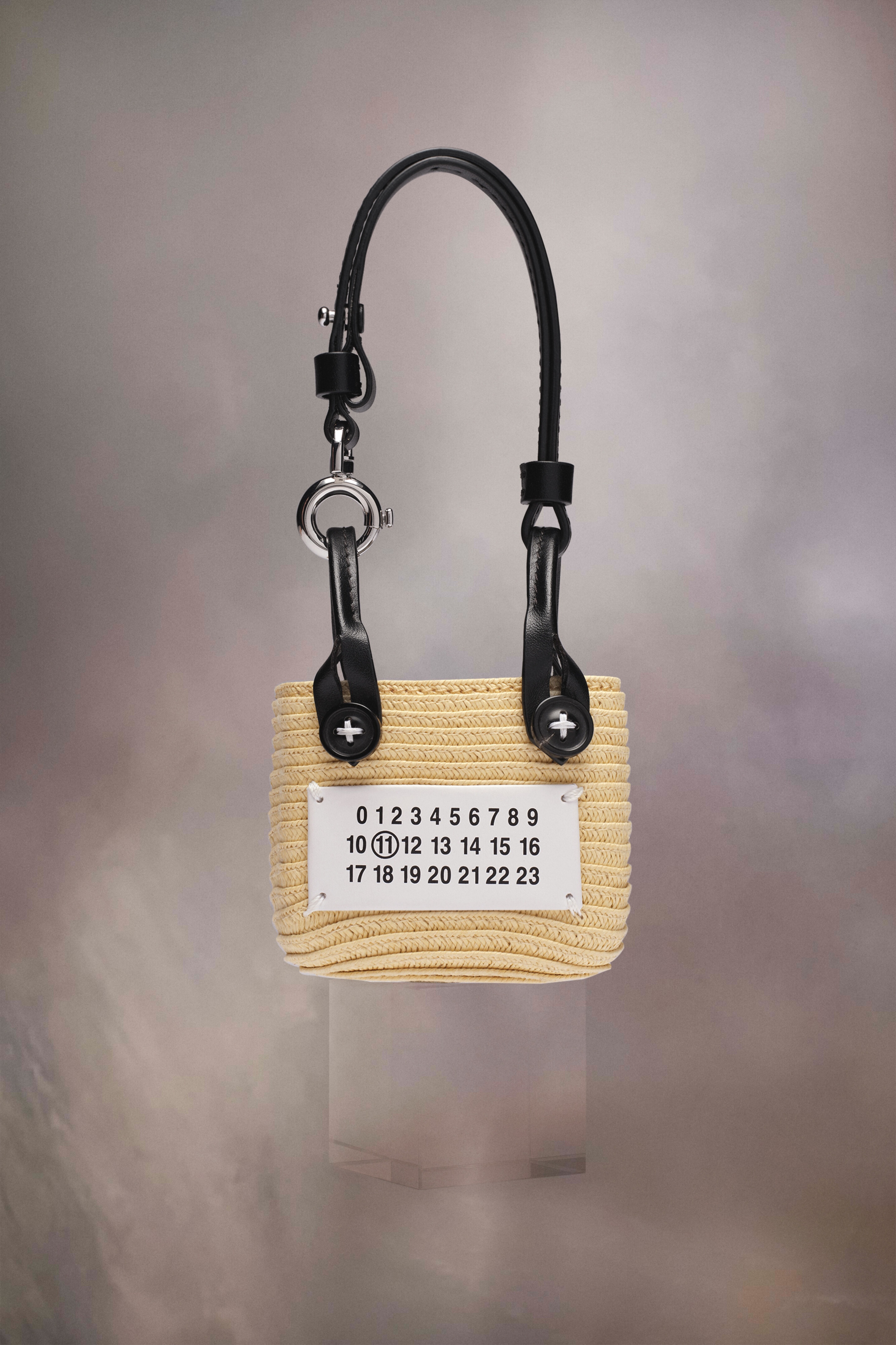 【MAISON MARGIELA】CELLULOSE WEAVE MICRO BAG Maison Margiela Cellulose weave micro bag | REVERSIBLE