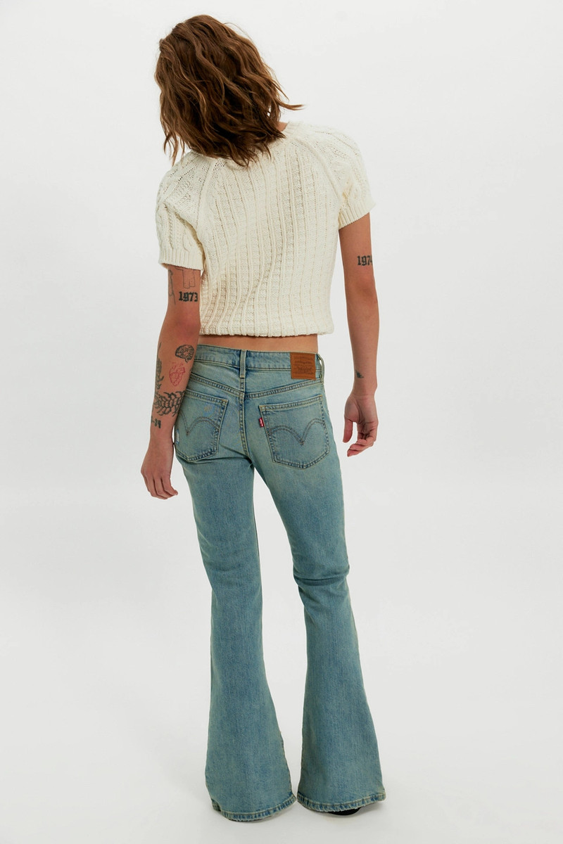 Levi's Levi's Low-Rise Slim Bootcut Jeans outlook