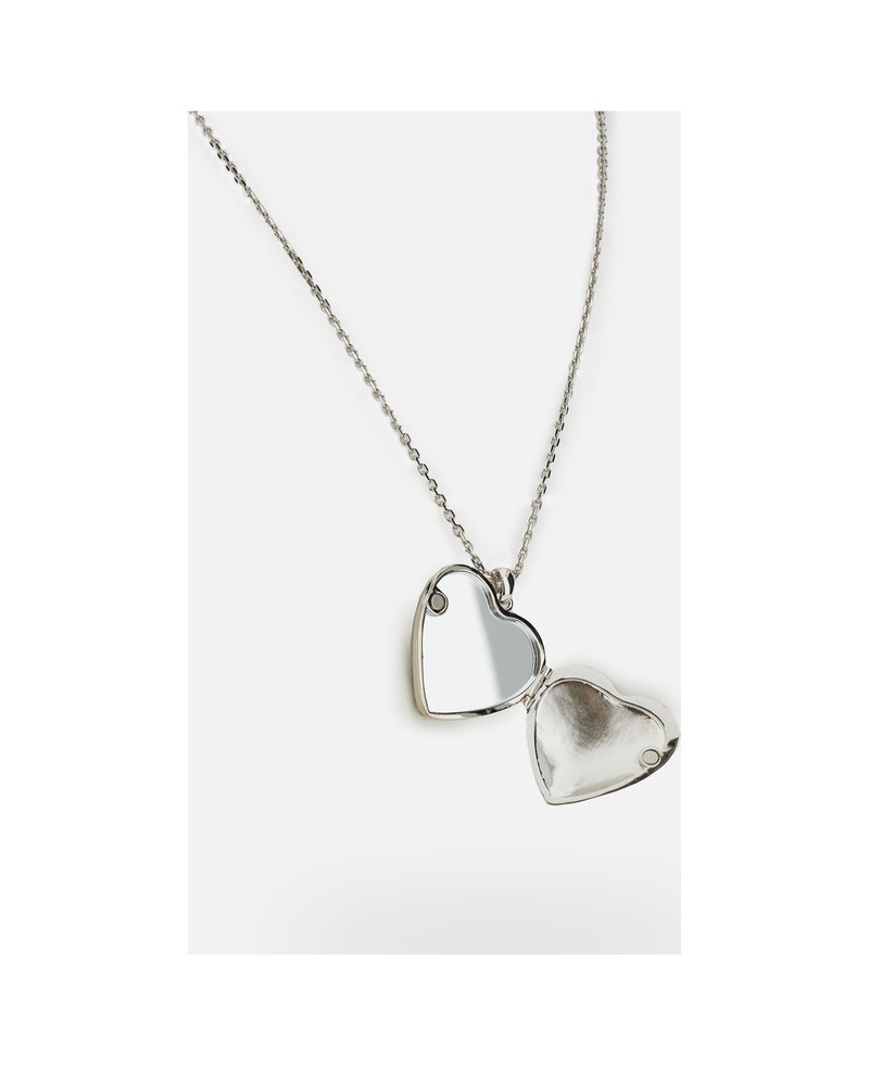 PUCCI Heart Sautoir Necklace outlook