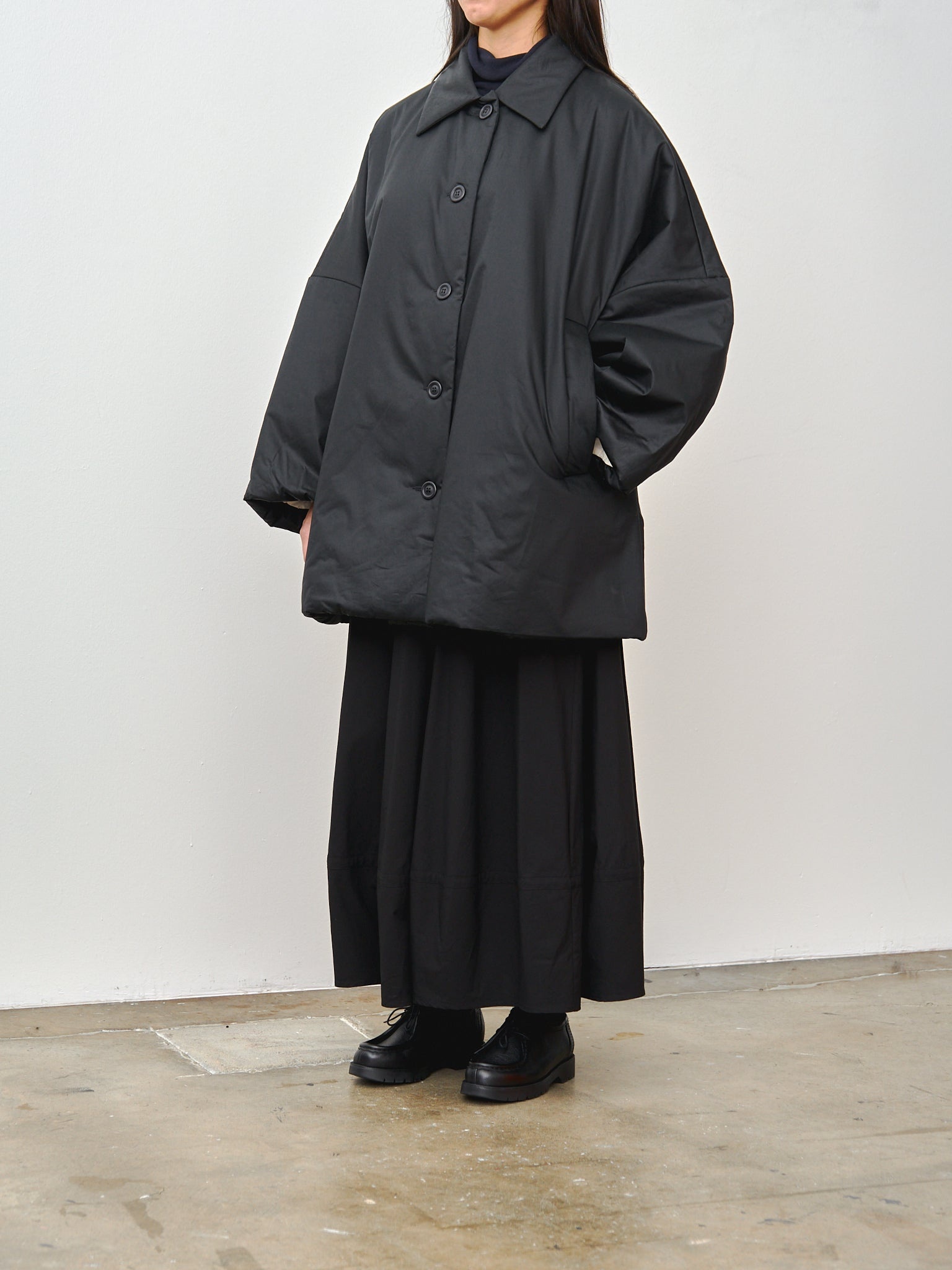 Triangle Coat - Black - 4