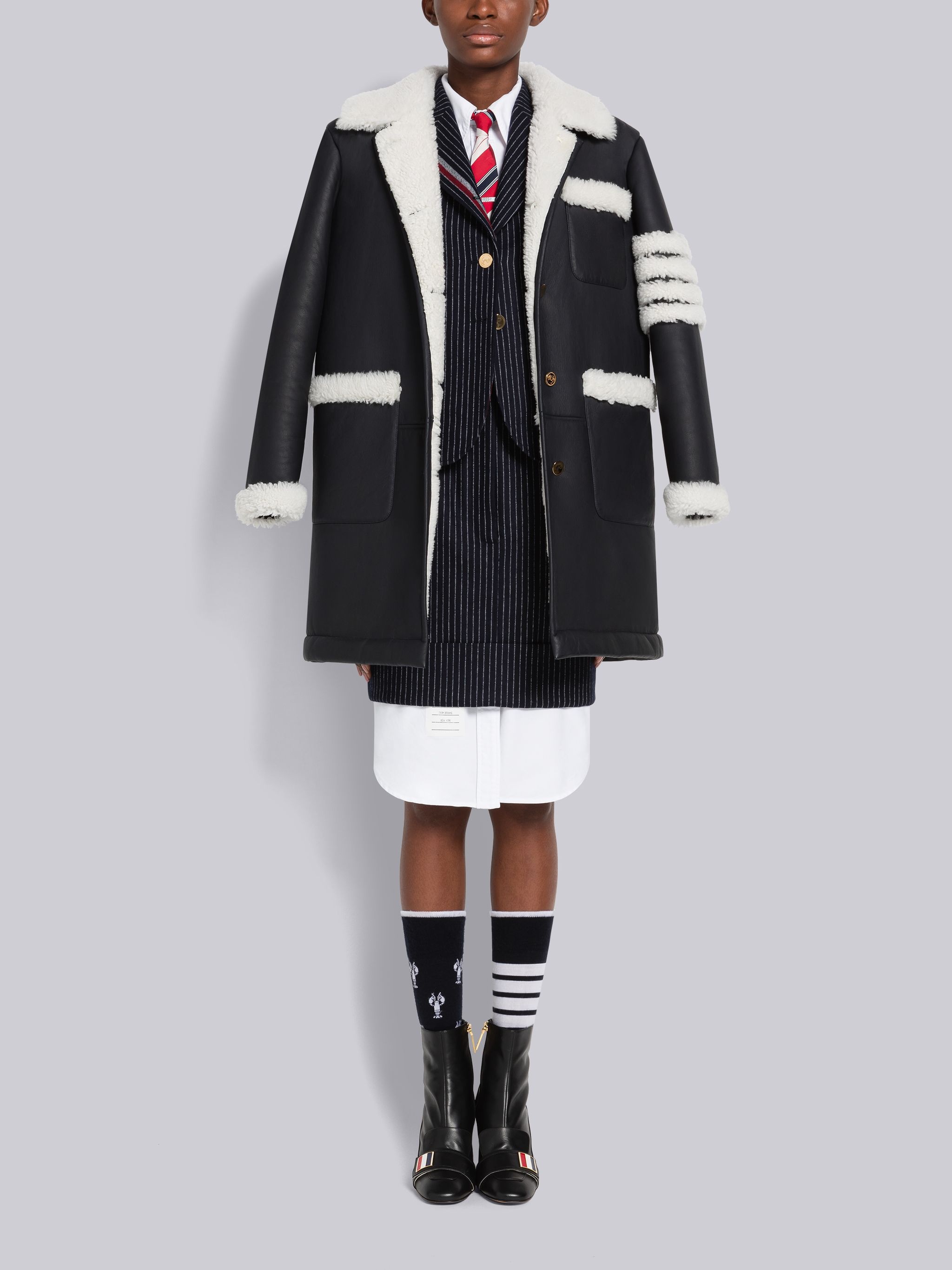 Reversed Shearling 4-Bar Round Collar Overcoat - 4