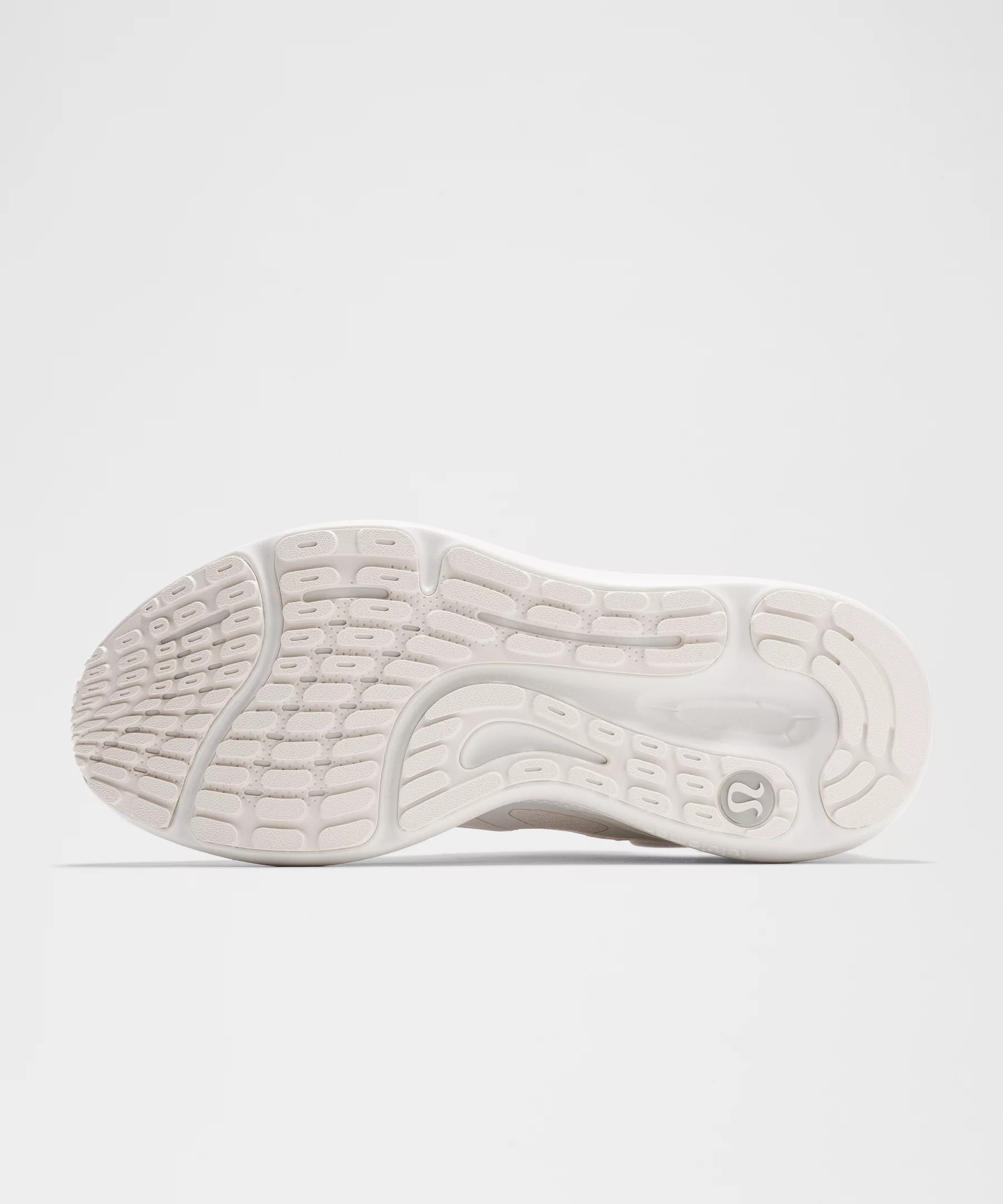 Women's Beyondfeel Running Shoe - 7