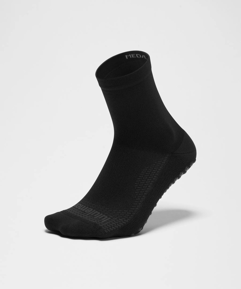 Unisex Find Your Balance Grip Quarter Socks 3
