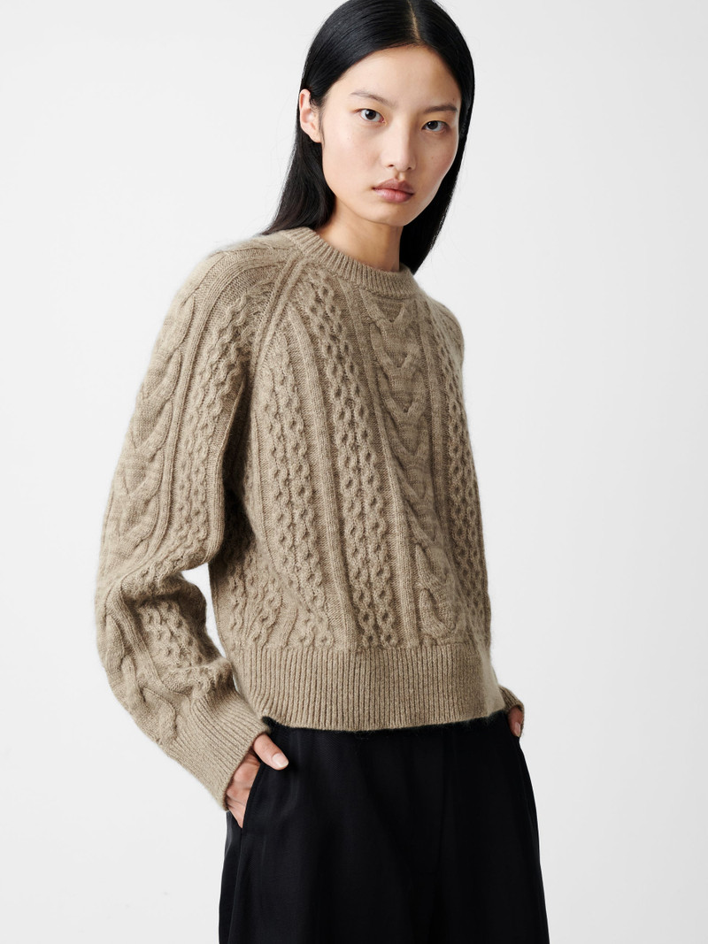 Molve Knit 2