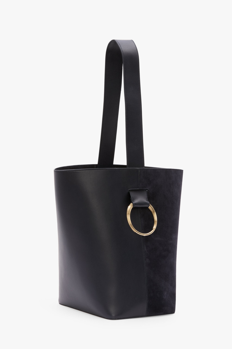 Dia Bucket Bag In Navy Leather 3