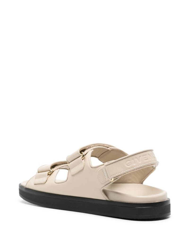 4G-plaque leather sandals 3