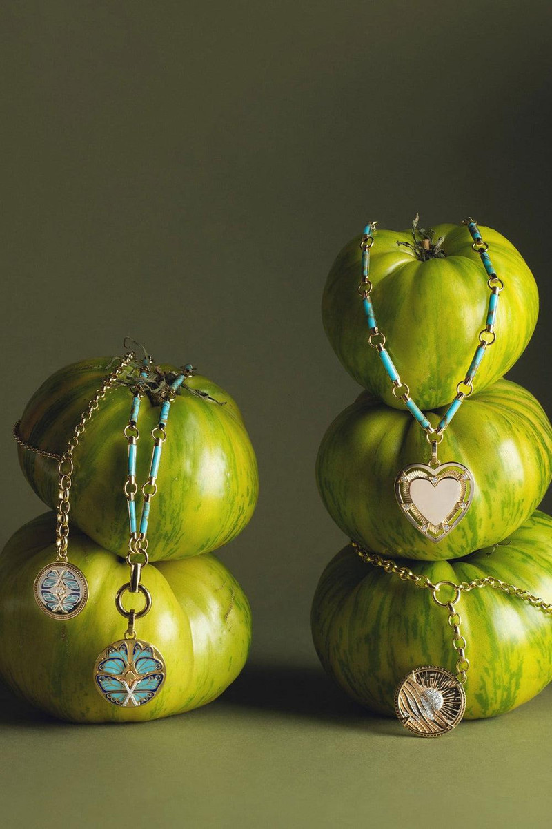 FOUNDRAE Heart - True Love Engravable Large Heart Medallion outlook