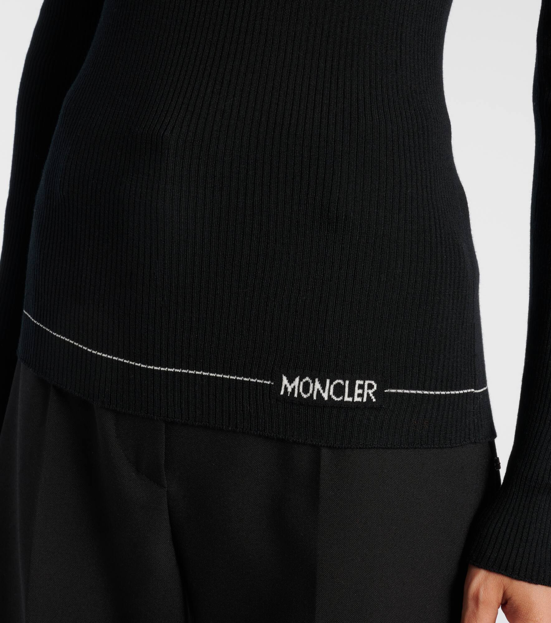 Virgin wool turtleneck sweater - 5