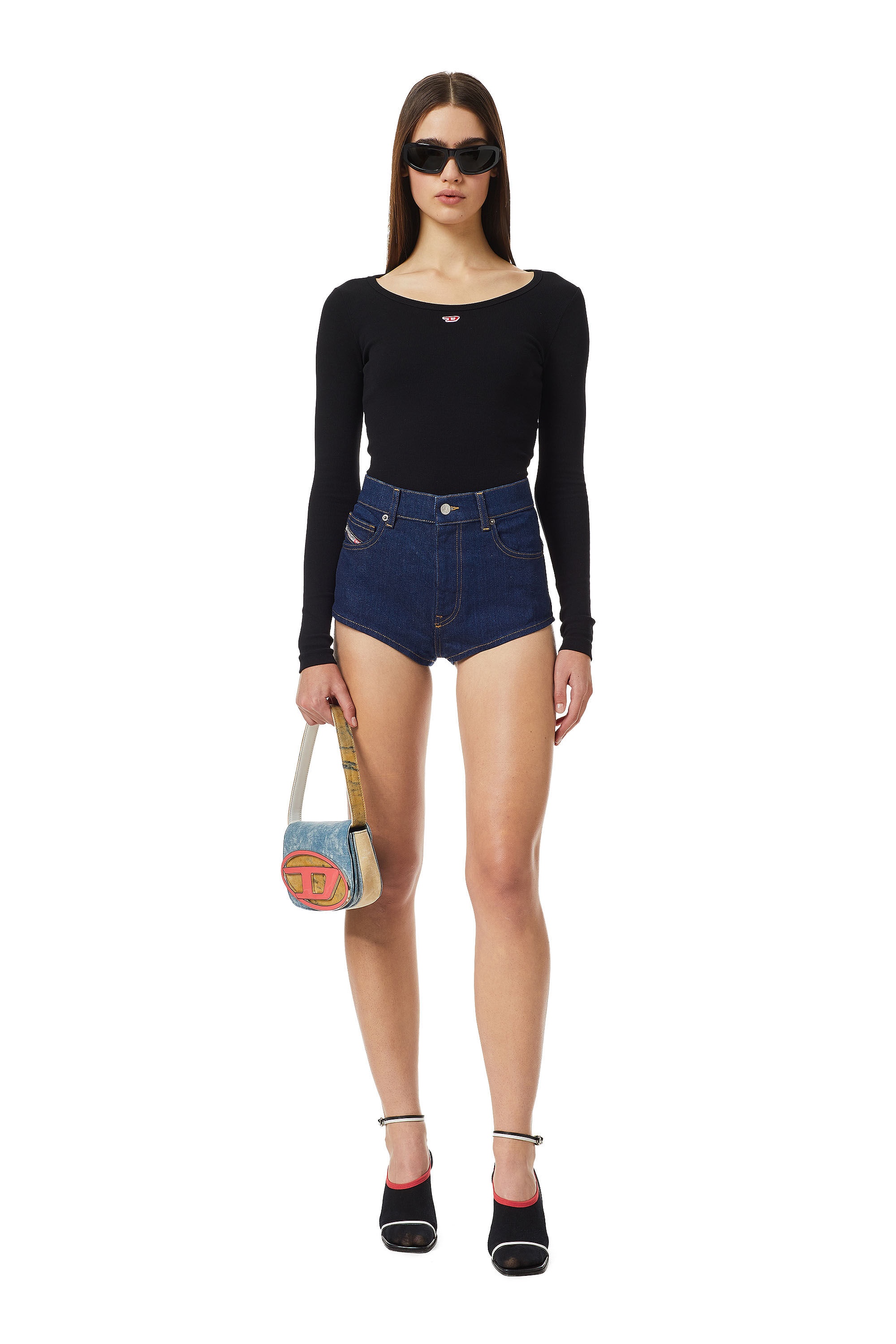 DE-LUNAR HOT PANTS - 2
