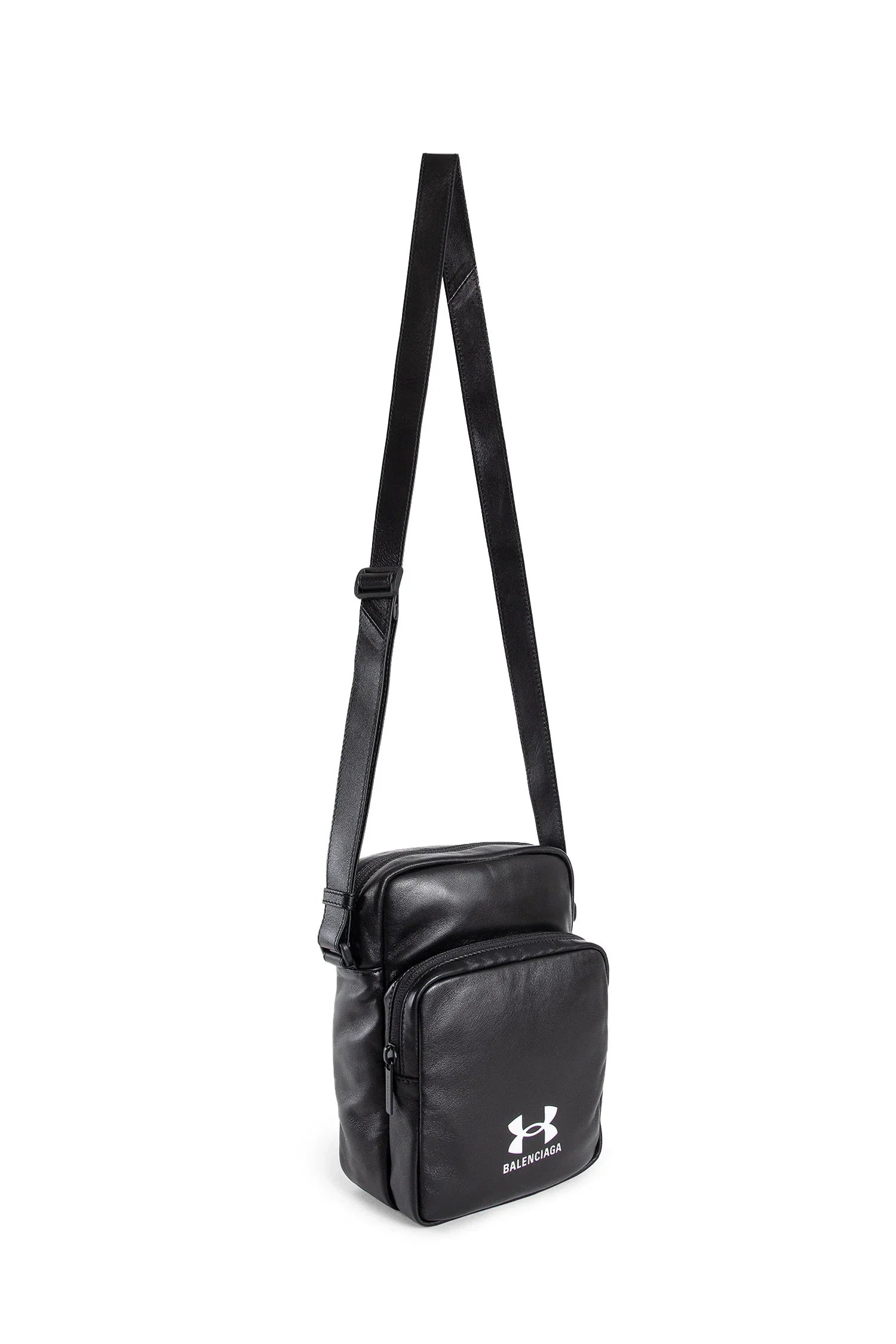 Under-Armour®-Collaboration-Crossbody-Pouch - 2
