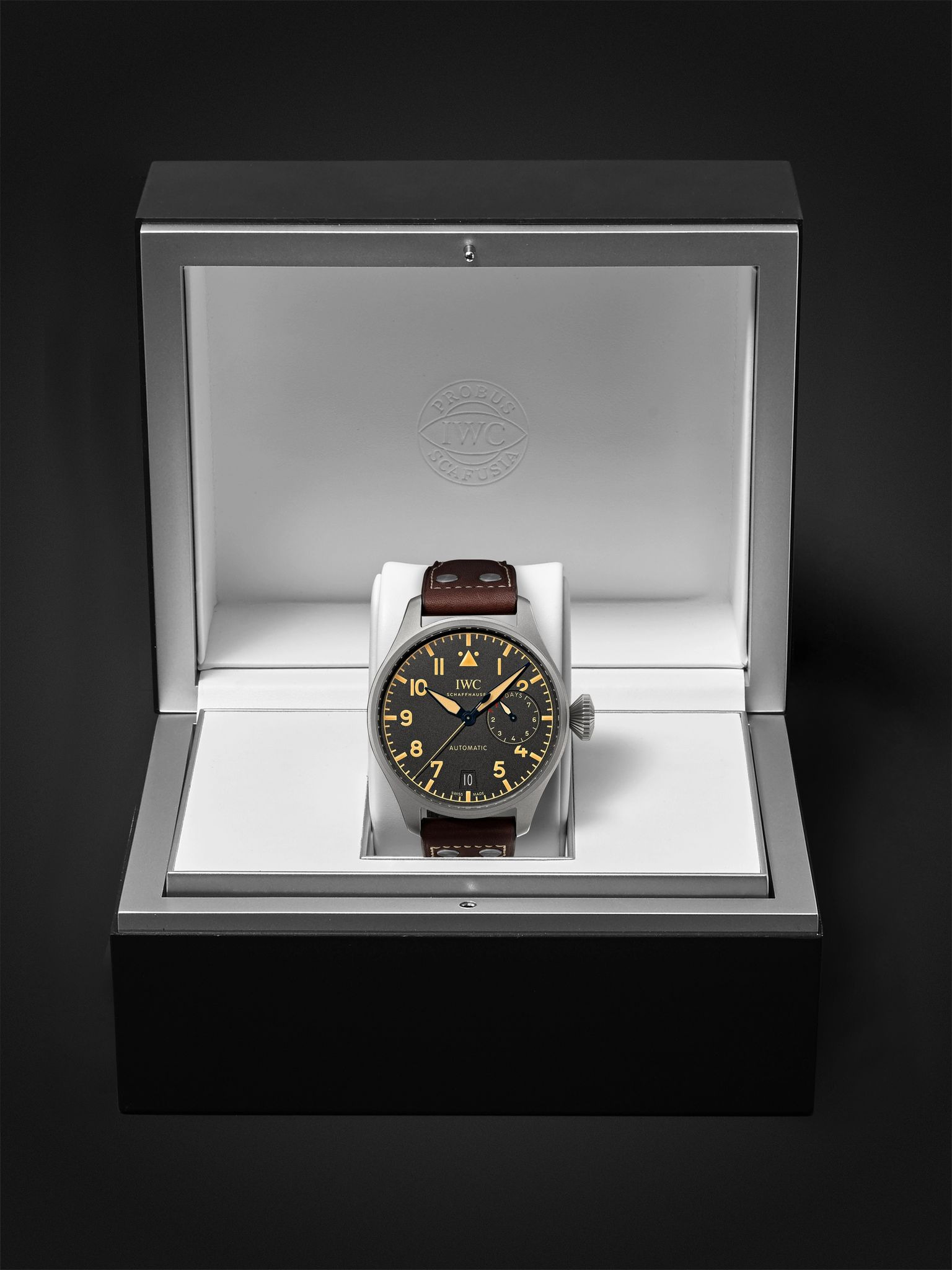 Big Pilot's Heritage Automatic 46.2mm Titanium and Leather Watch, Ref. No. IW501004 Black - 8