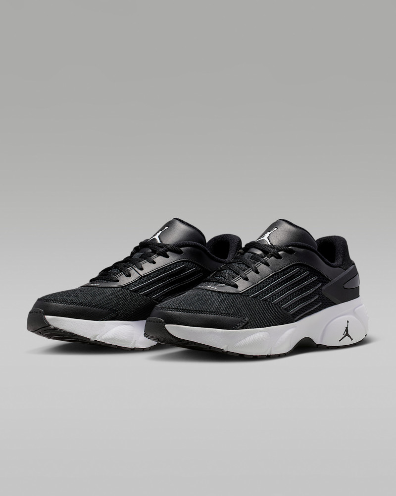Jordan Trunner Flow Men's Shoes 5