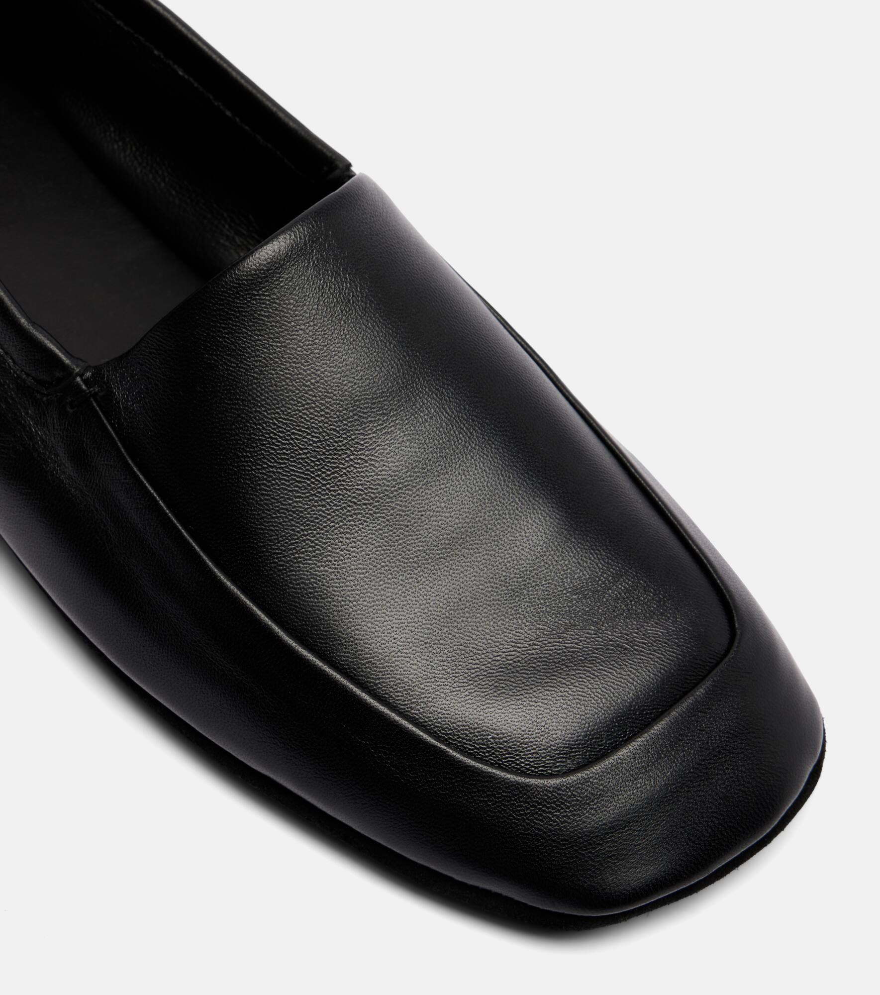 Leather slippers - 5