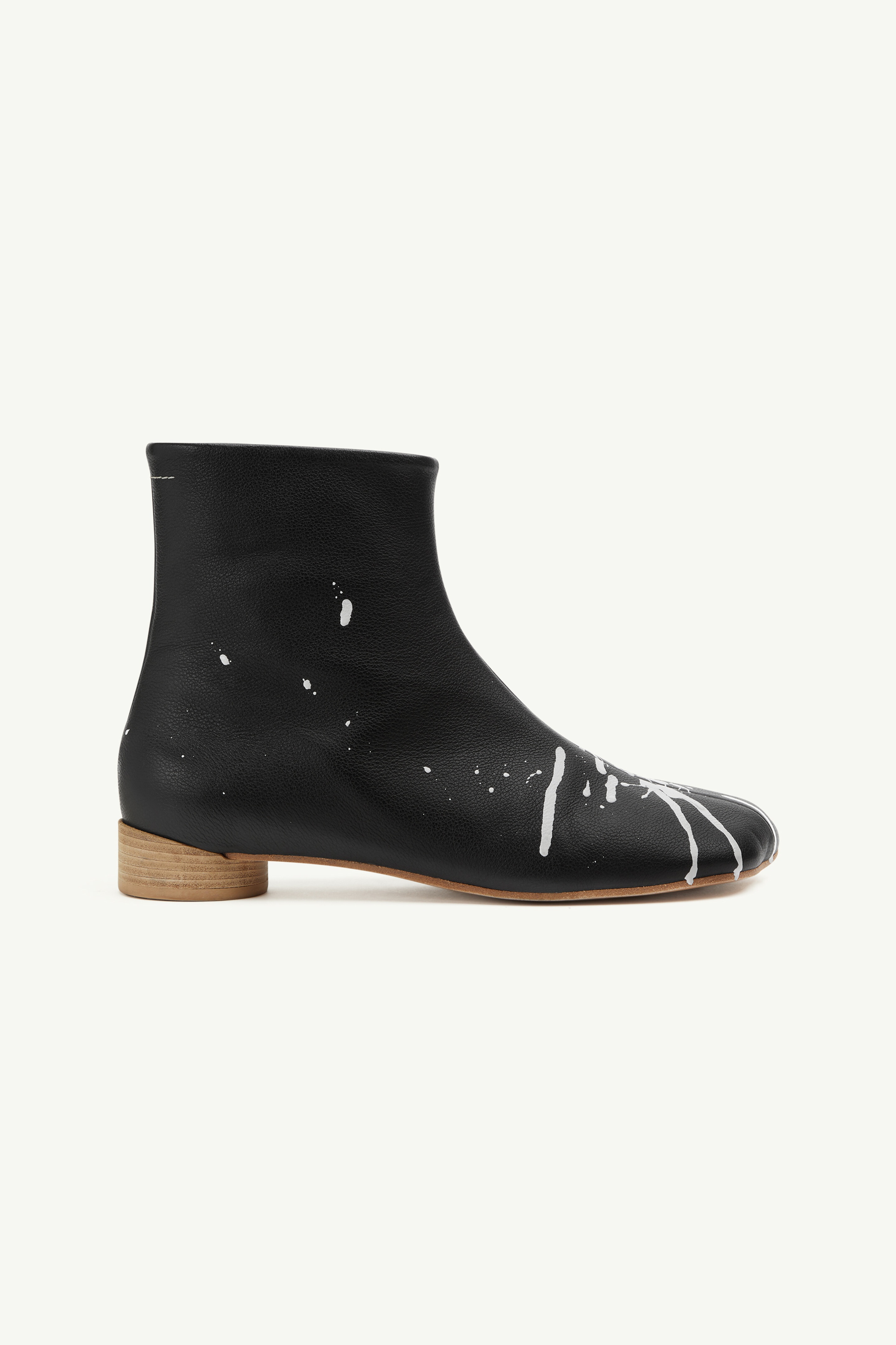 MM6 Maison Margiela Anatomic Ankle Boots | REVERSIBLE