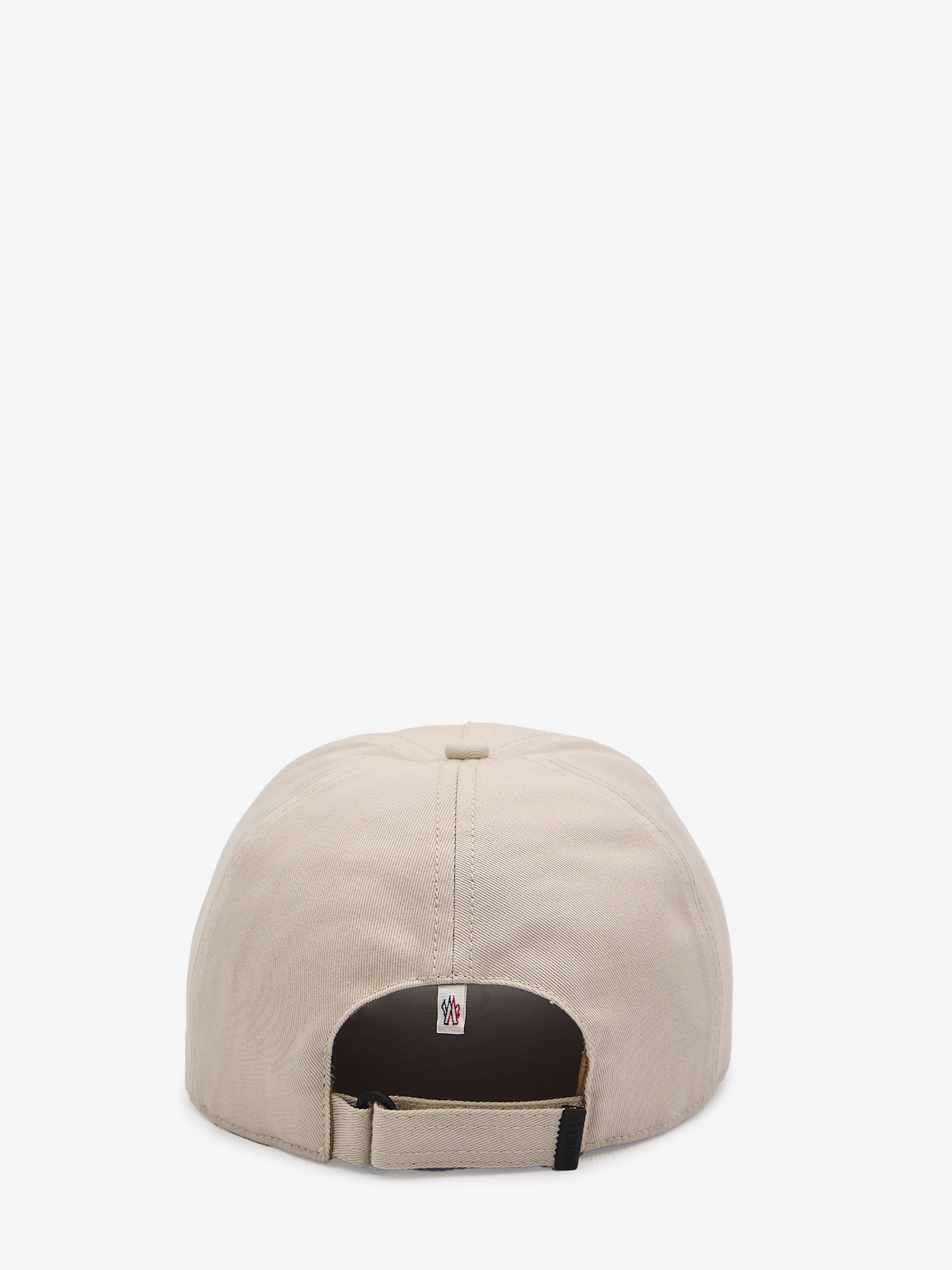 Baseball cap with logo - 3