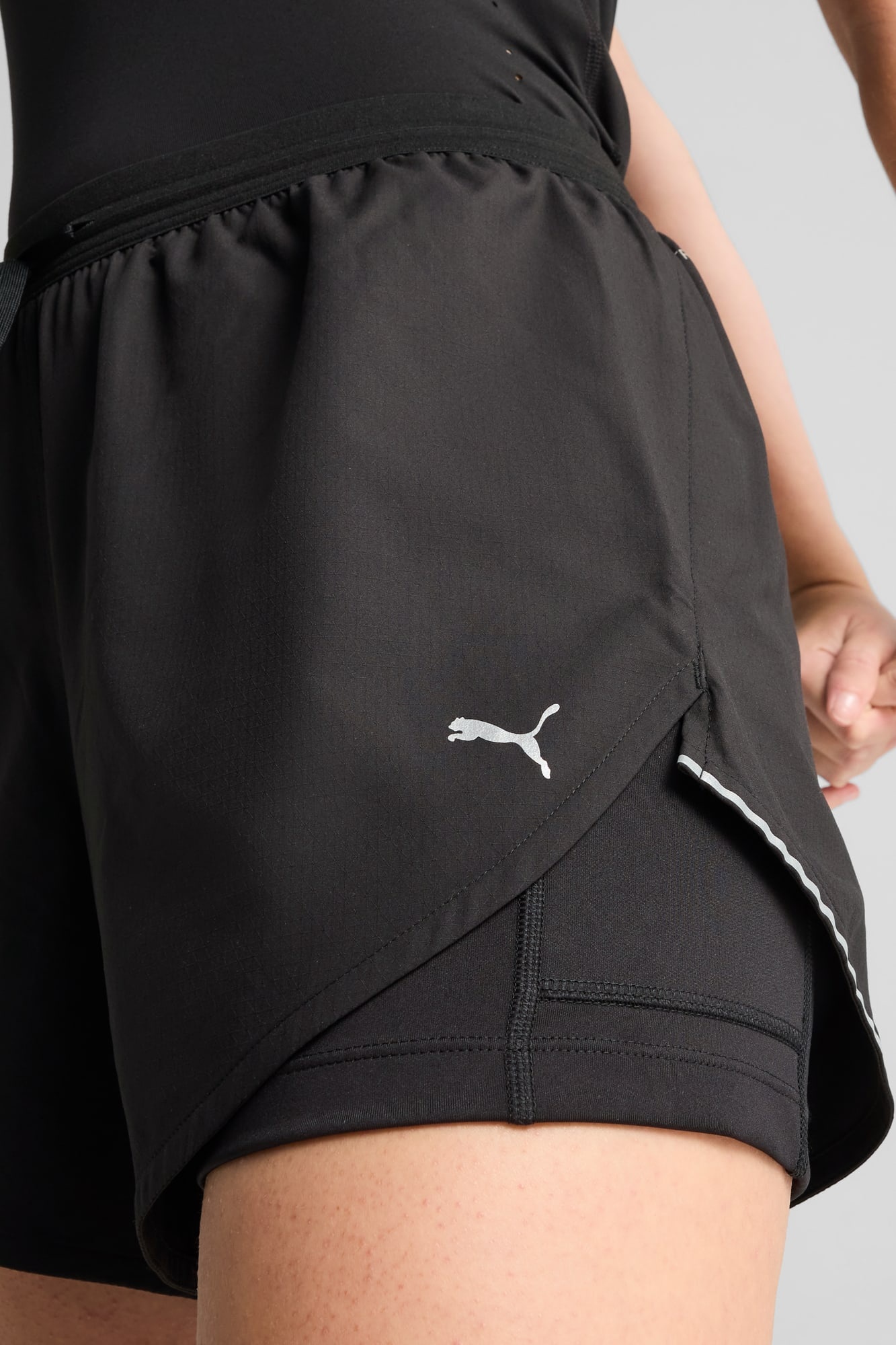 RUN ULTRAWEAVE Women's 2-in-1 4" Shorts - 4