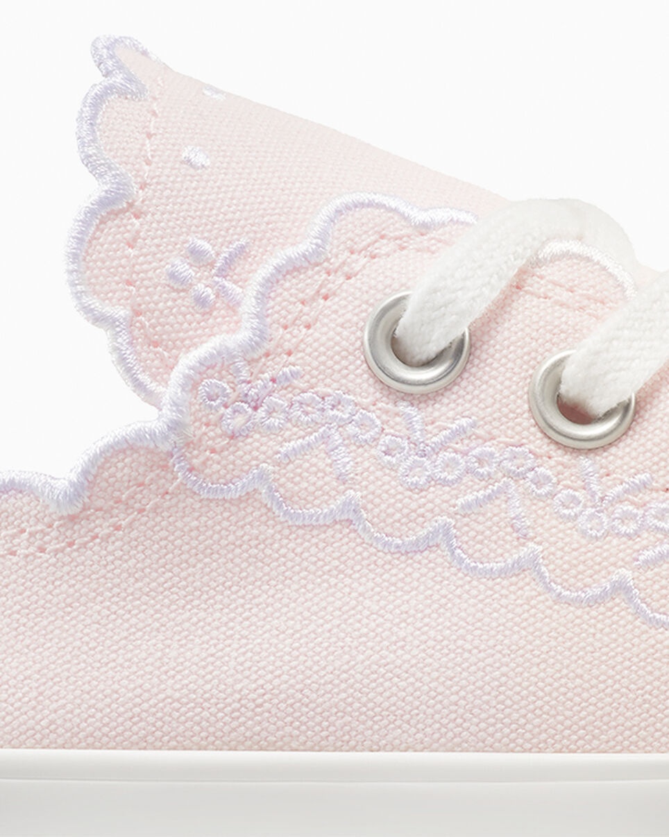 Chuck 70 Embroidered - 8