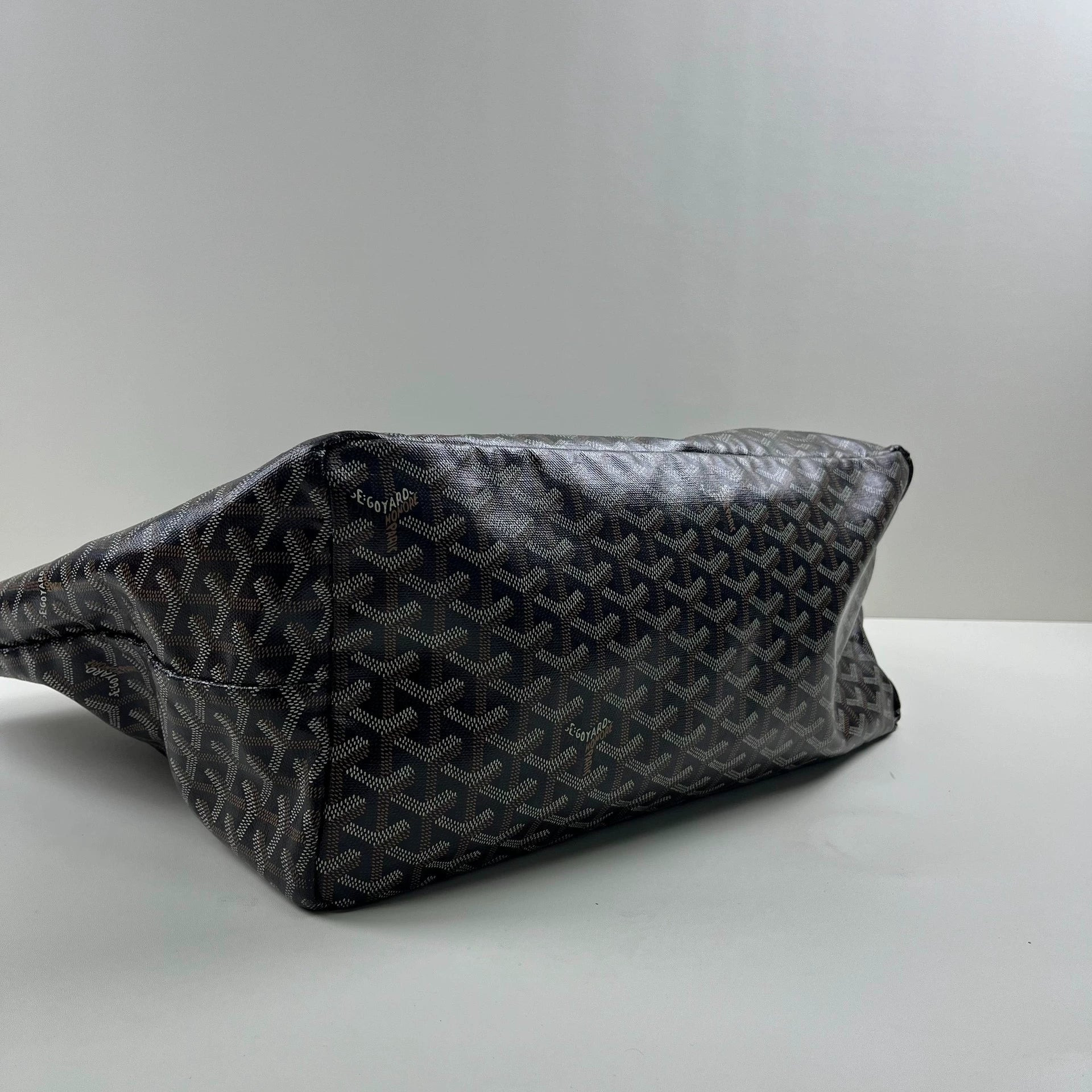 goyard tote - Goyard Tote Women Pre-Loved Bag Very Good Condition - 6