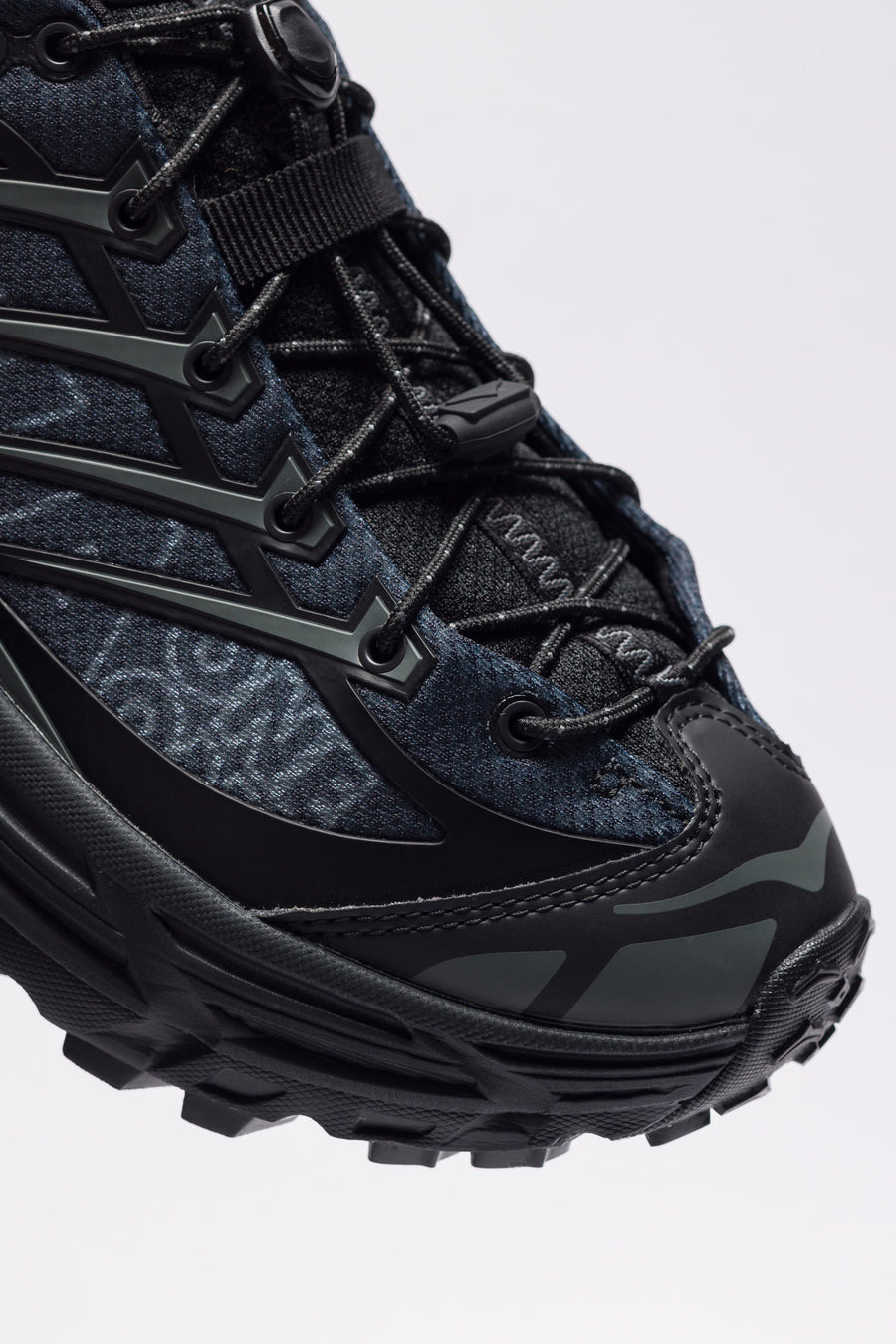 Mafate Three2 Wordmark Sneaker in Black/Outer Orbit - 6