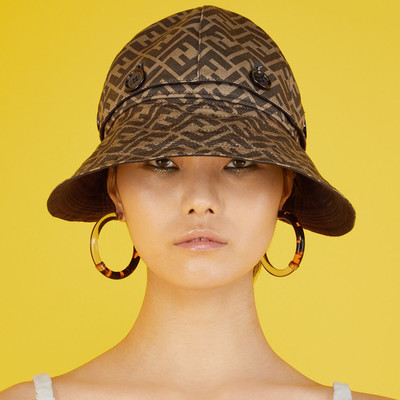 FENDI Earrings in yellow plexiglass outlook