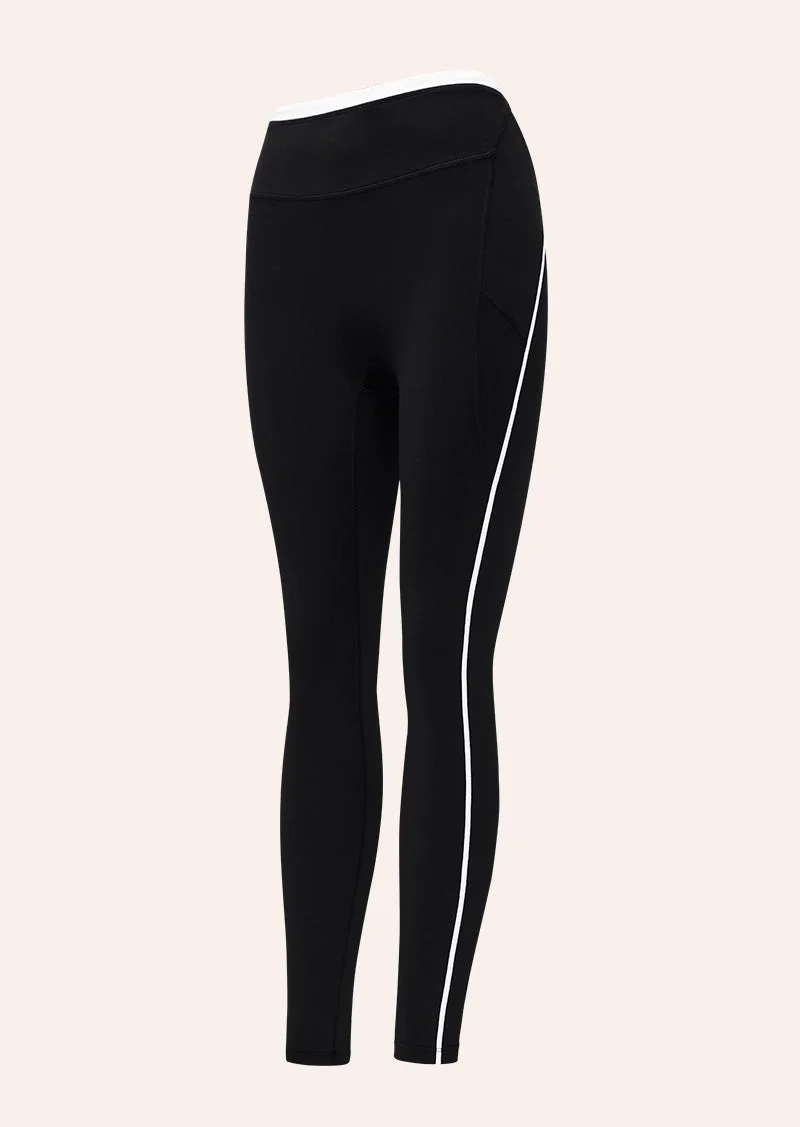 RAPID FULL LENGTH POCKET LEGGING IN BLACK & WHITE - 1