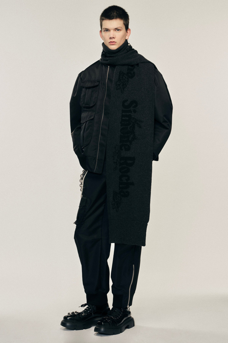 Simone Rocha Long Graphic Logo Knit Scarf outlook