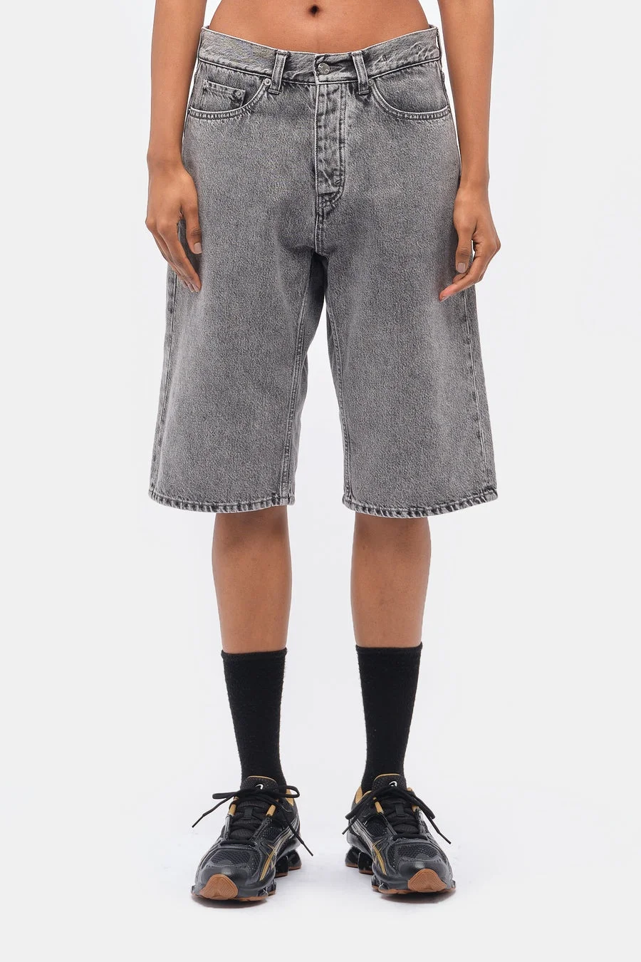 Criss Shorts in Mid Grey - 1