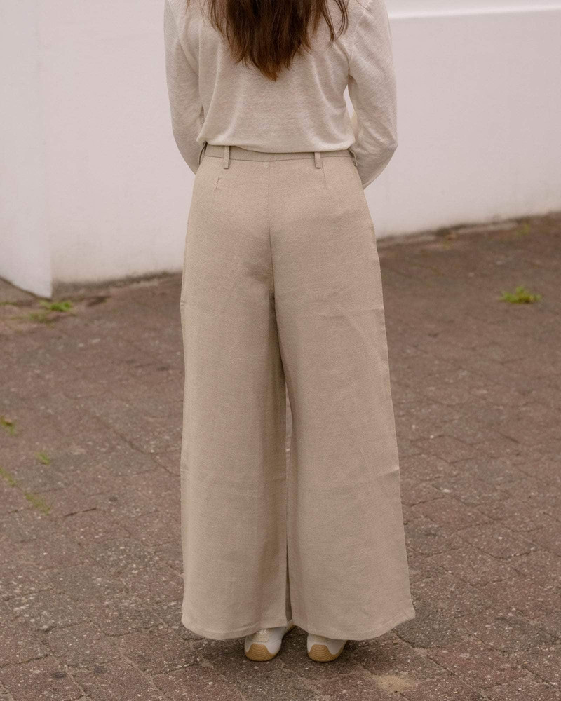 BASERANGE Kile Pants - Fine Linen outlook
