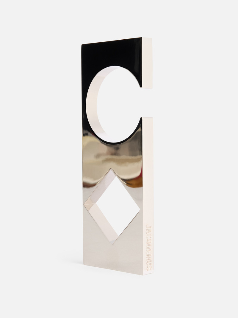 The bottle opener 1