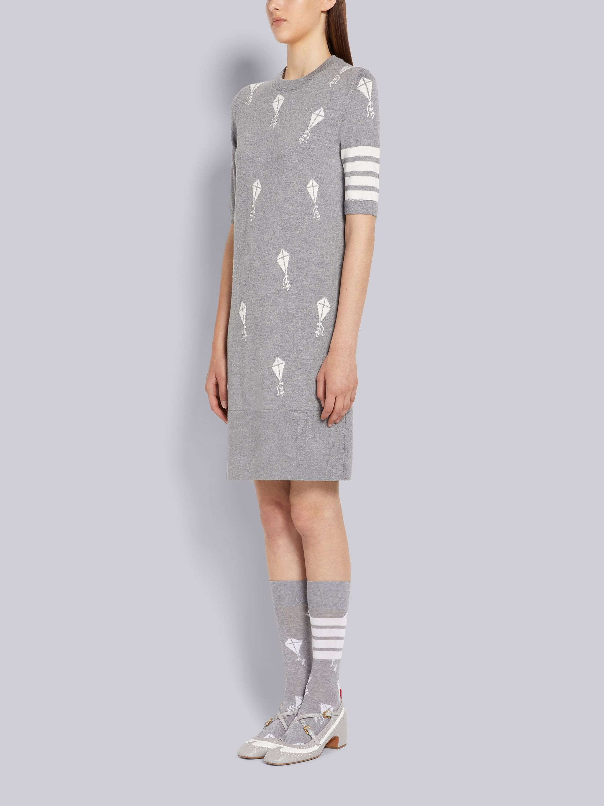 Light Grey Fine Merino Wool 4-Bar Half Drop Sky Icon Short Sleeve Dress - 2