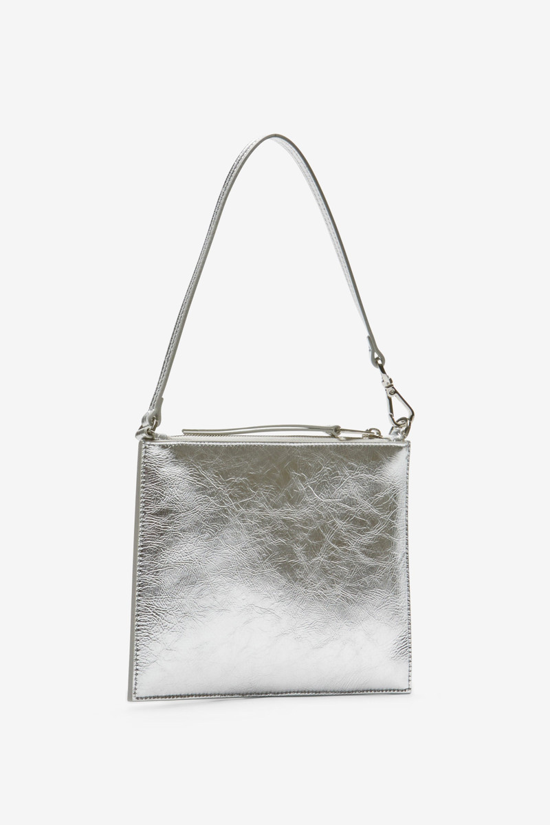 N°21 FLAT CLUTCH BAG WITH STUDS outlook