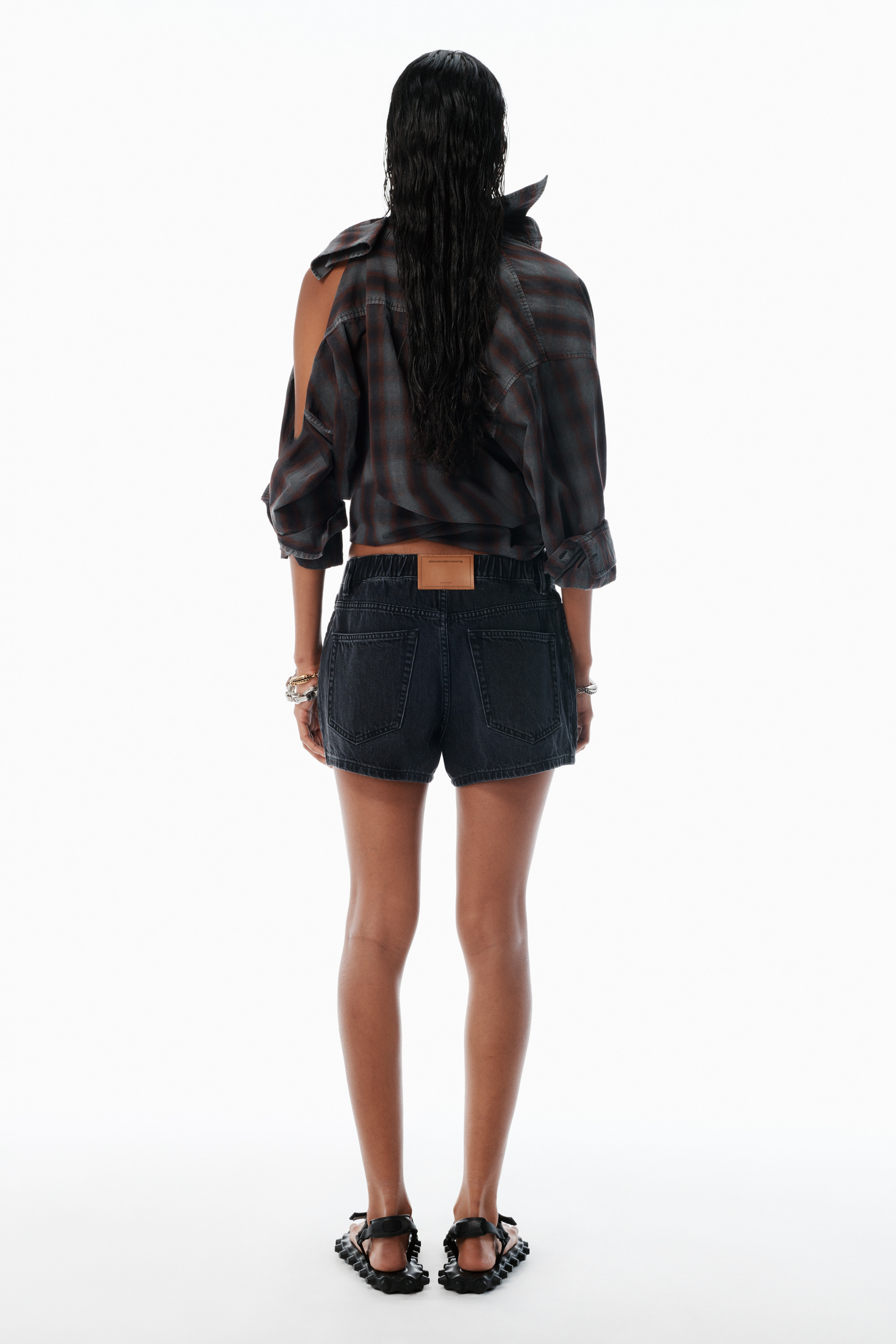 logo-embossed marathon shorts - 4