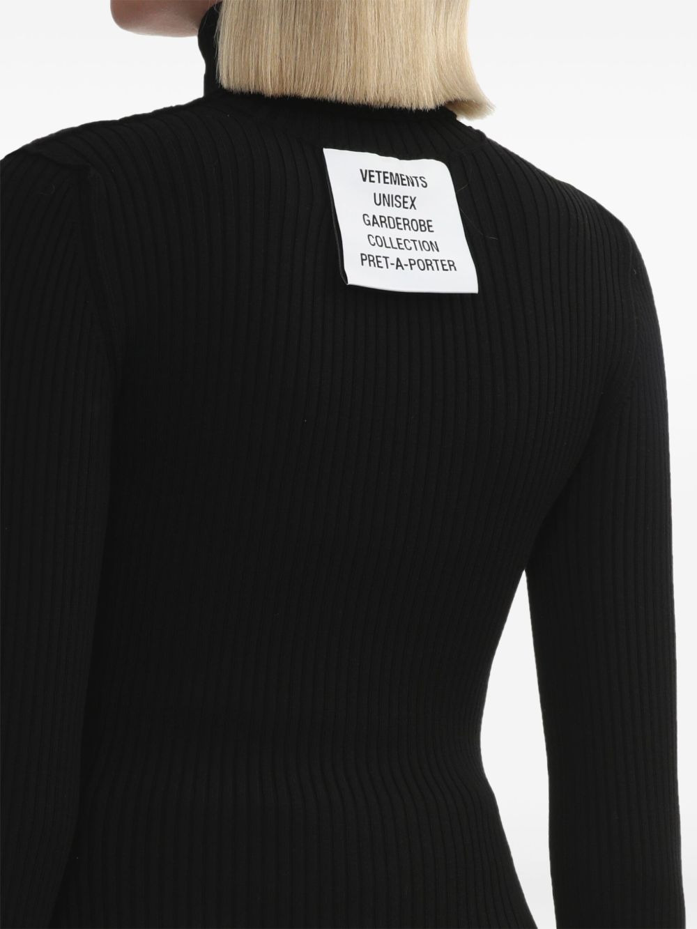 Inside-out wool sweater - 5