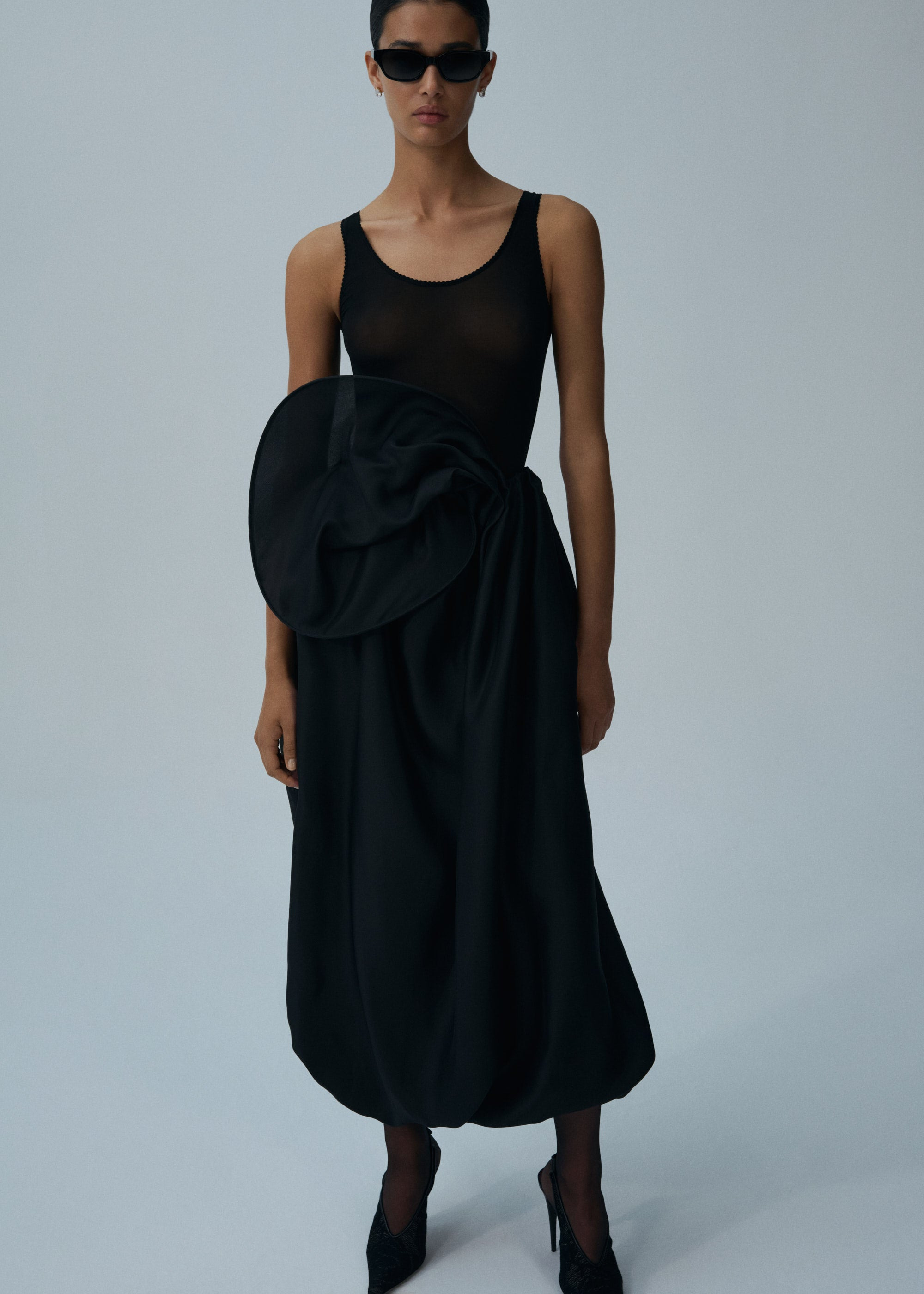Floral organza midi skirt in black - 3