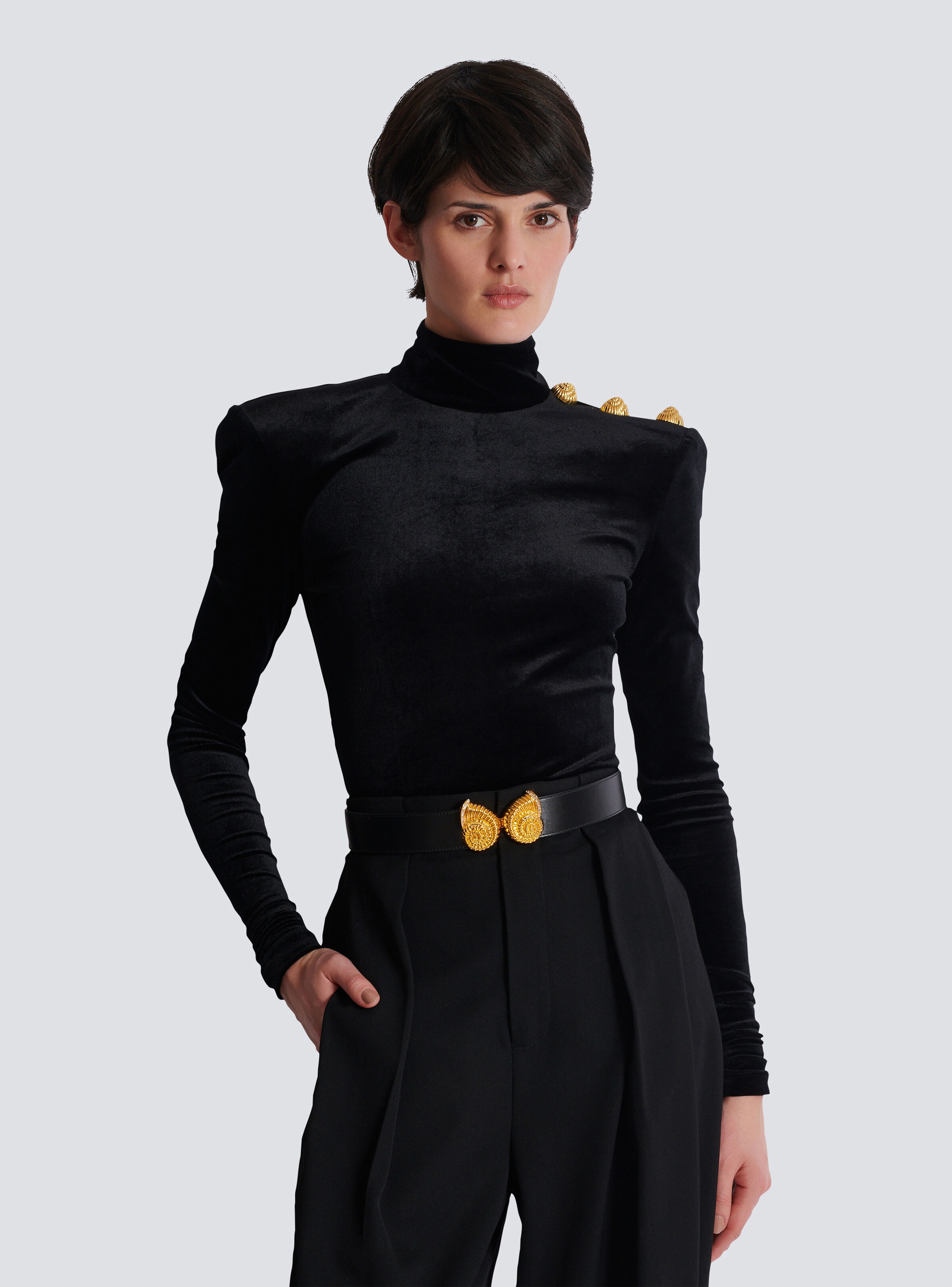 Leather belt with embellished buckle - 2