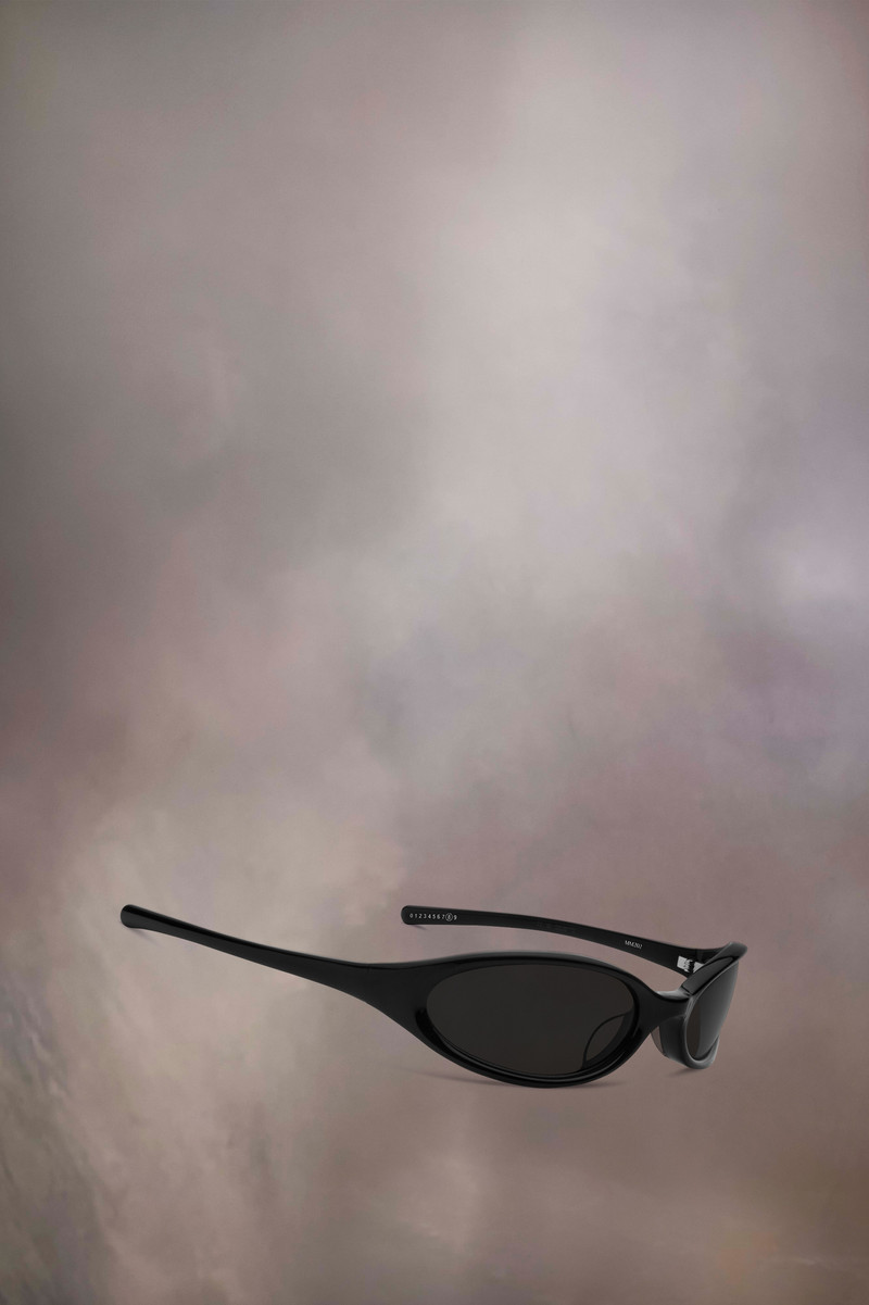 Maison Margiela MM X Gentle Monster MM202 01 outlook