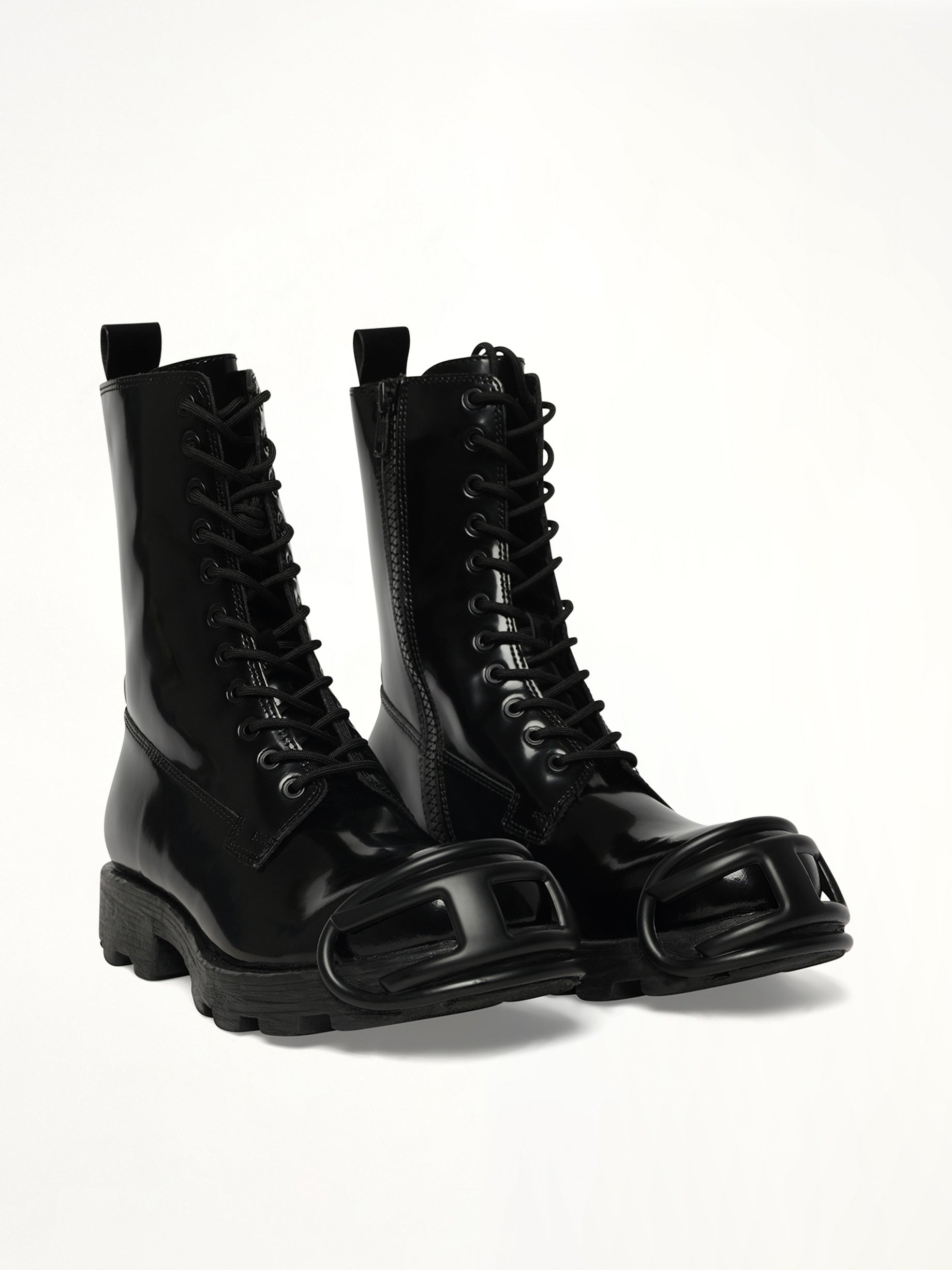 D-HAMMER Boots in Black - 2