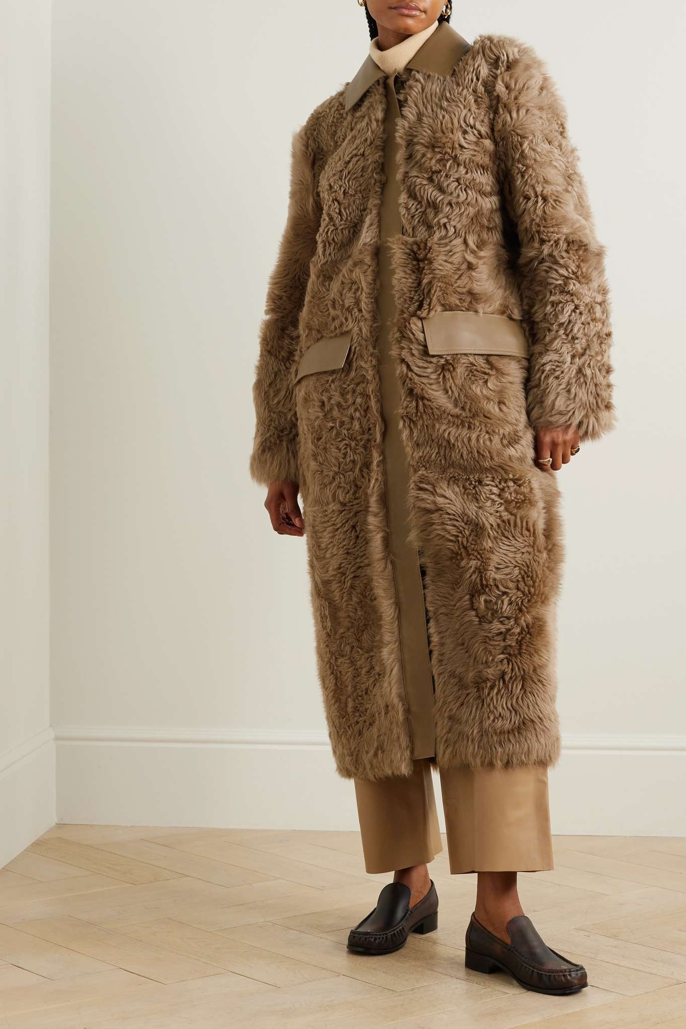 + NET SUSTAIN leather-trimmed shearling coat - 3
