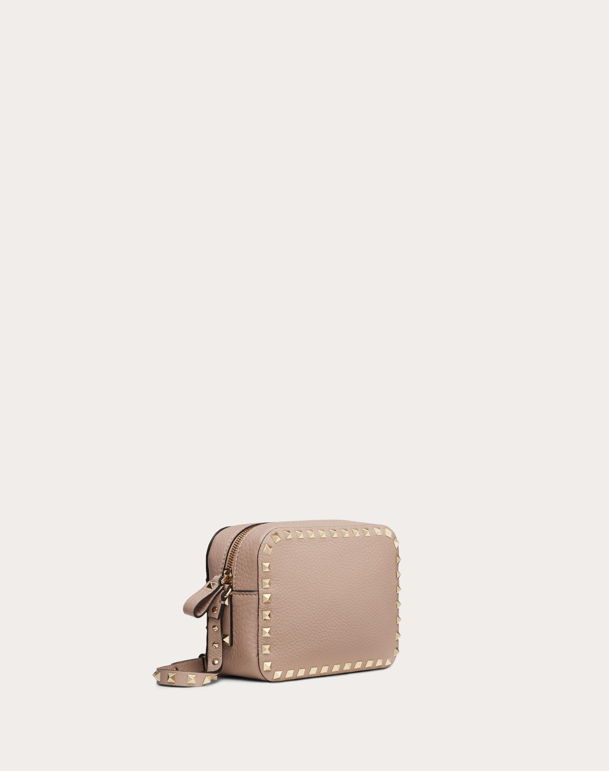 SMALL ROCKSTUD GRAINY LEATHER CROSSBODY BAG - 2