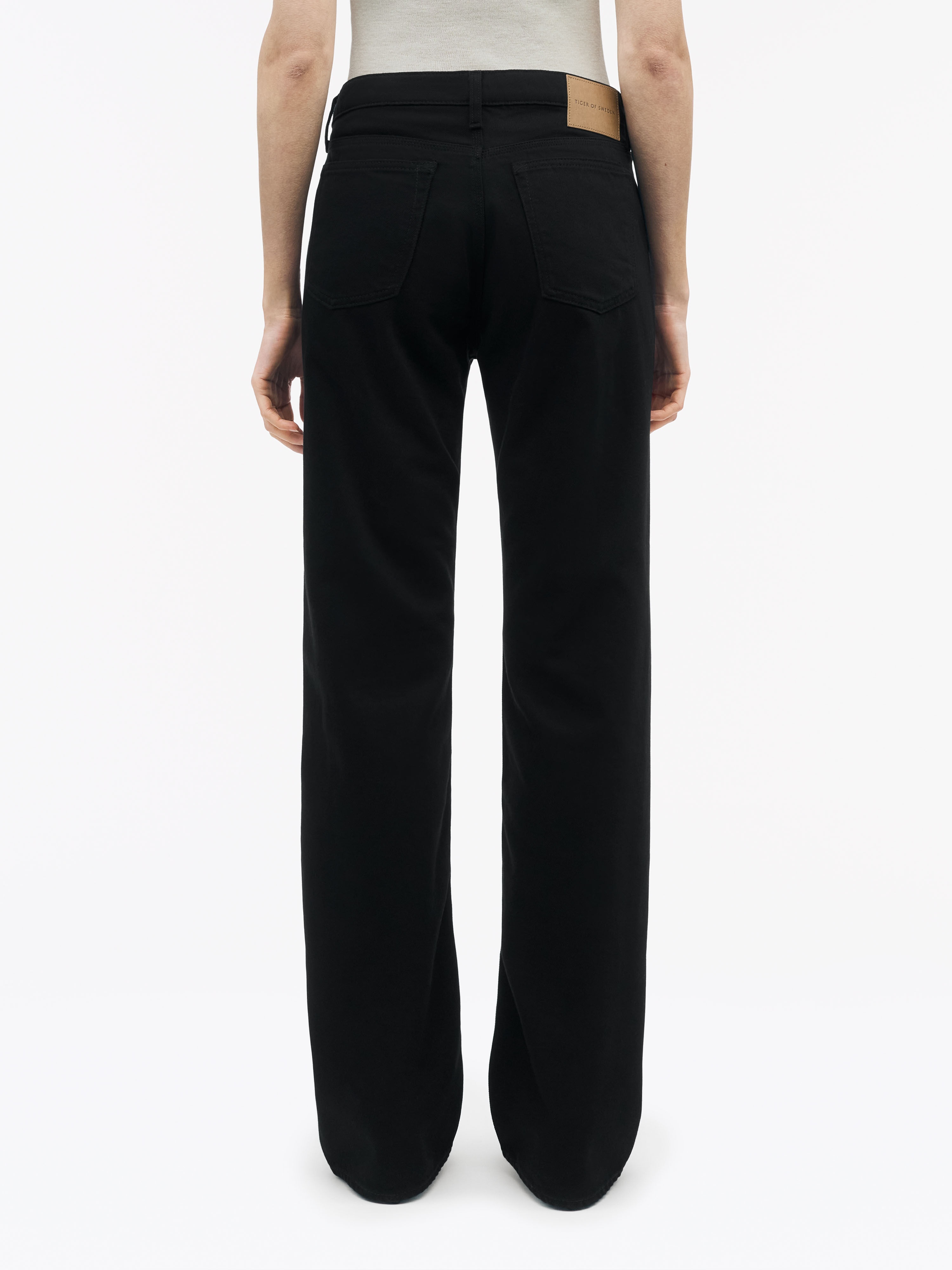 Evee Regular Straight Cotton Jeans - 5