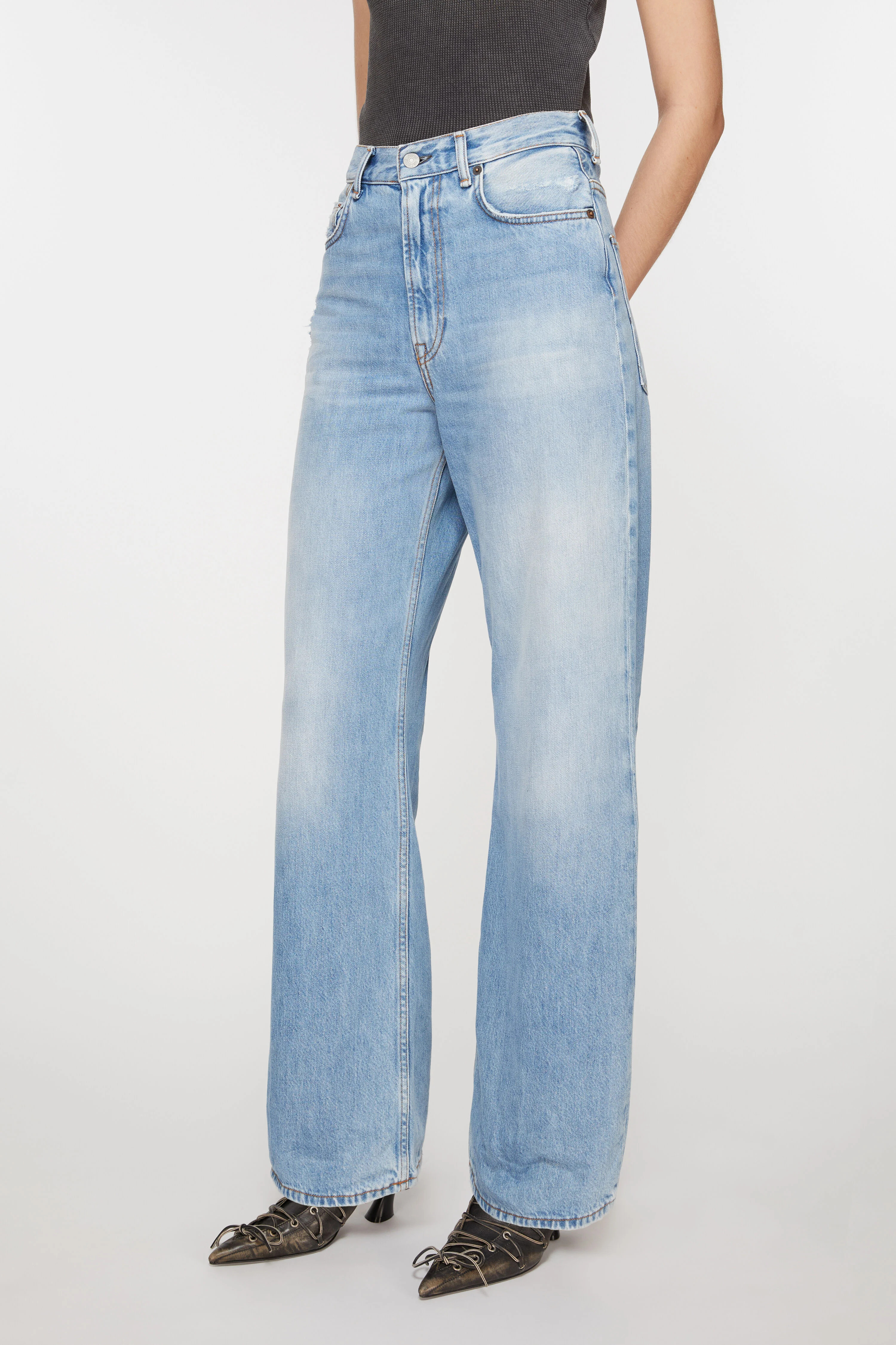 Relaxed fit jeans - 2022F - Light blue - 4